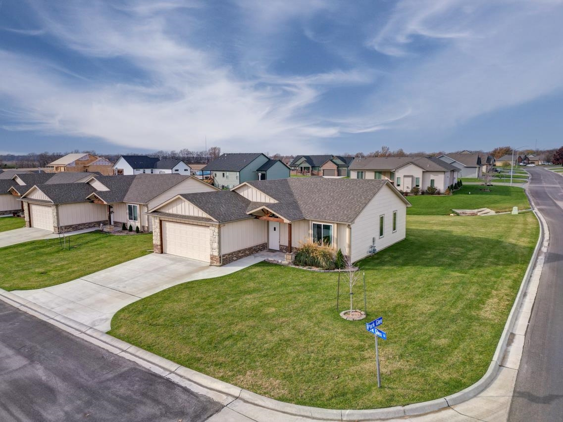 1205 E Park Glen Court Clearwater KS 67026