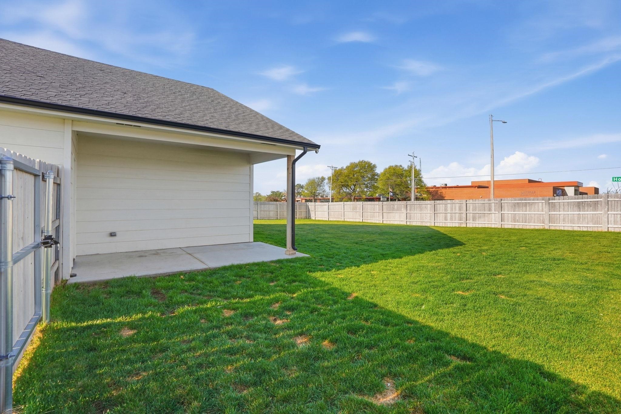 5537 W 42nd Court S Wichita KS 67215