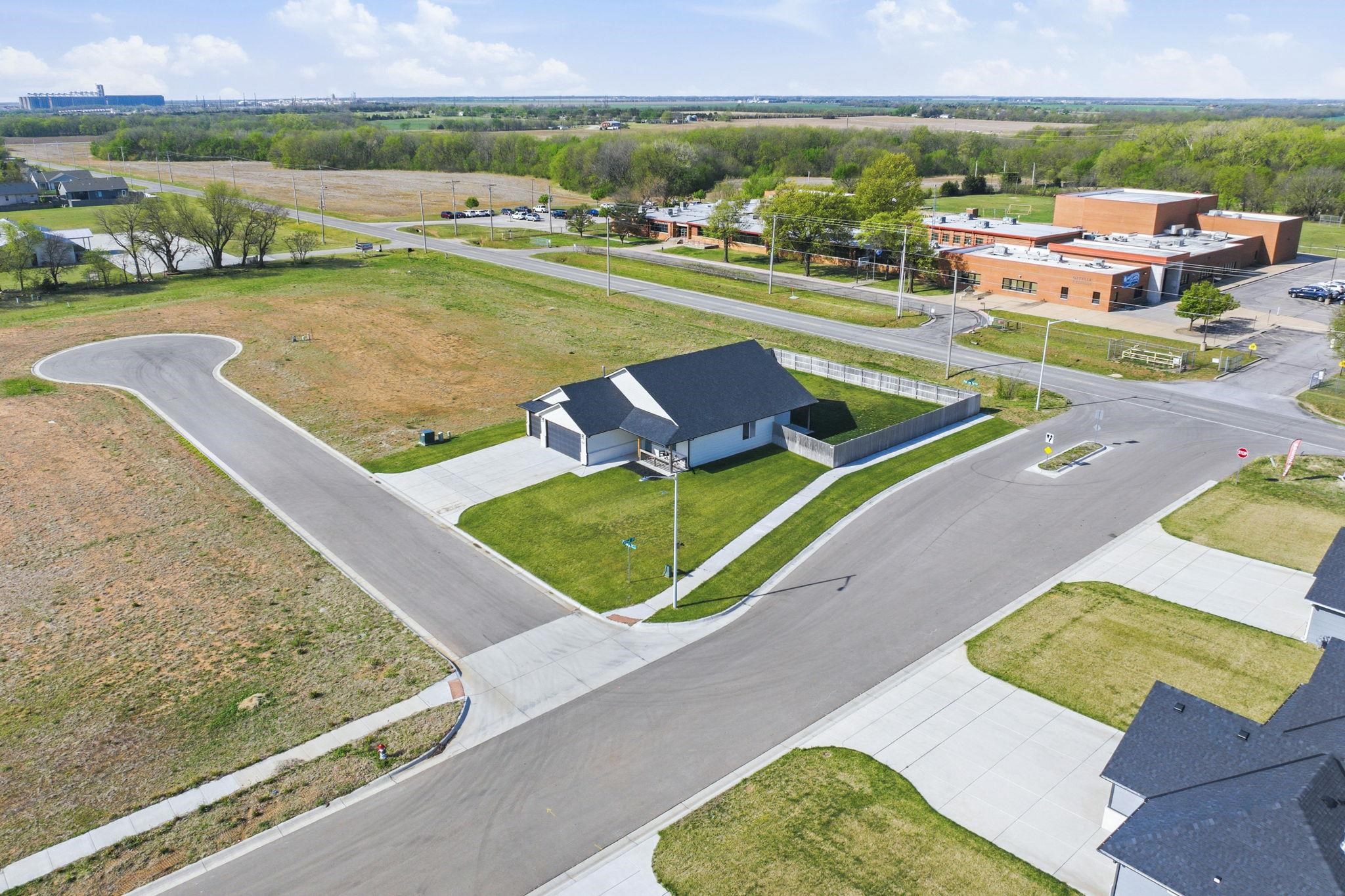 5537 W 42nd Court S Wichita KS 67215