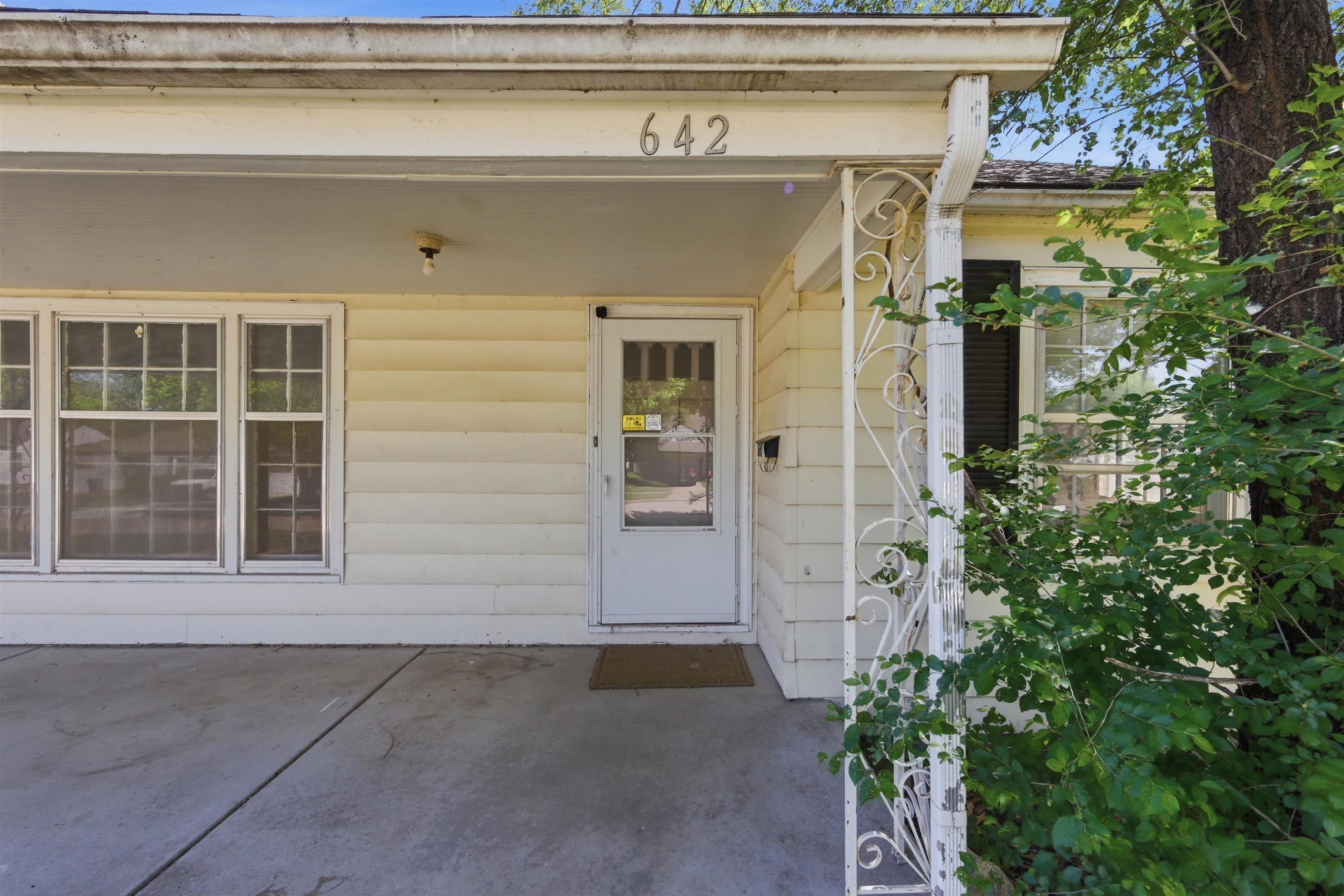 642 S Sylvan Wichita KS 67218