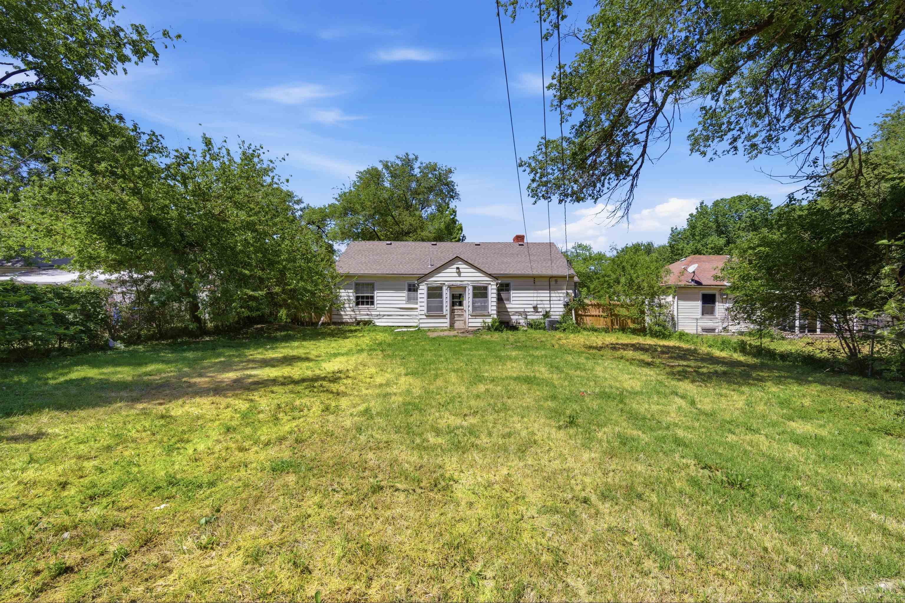 642 S Sylvan Wichita KS 67218