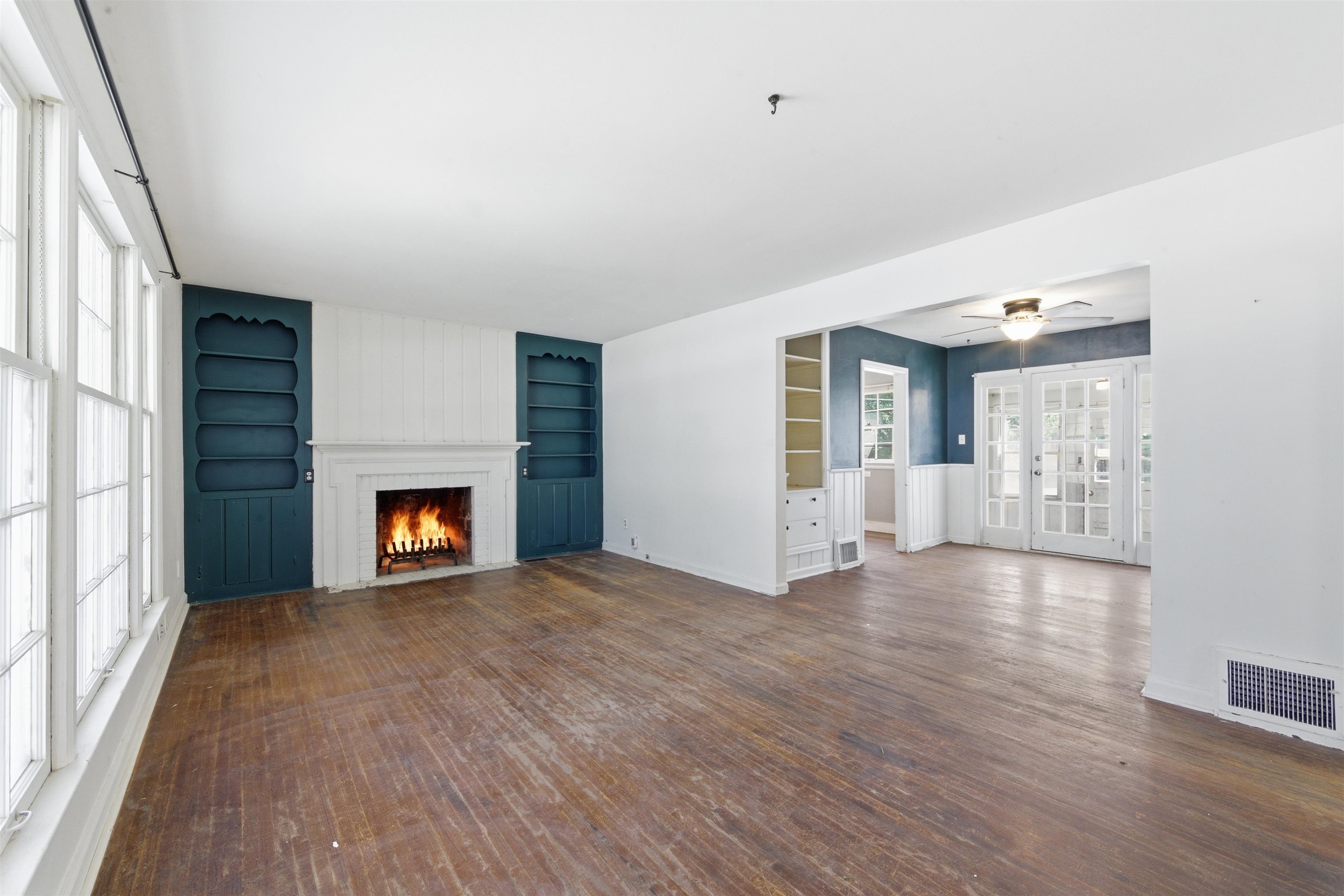 642 S Sylvan Wichita KS 67218
