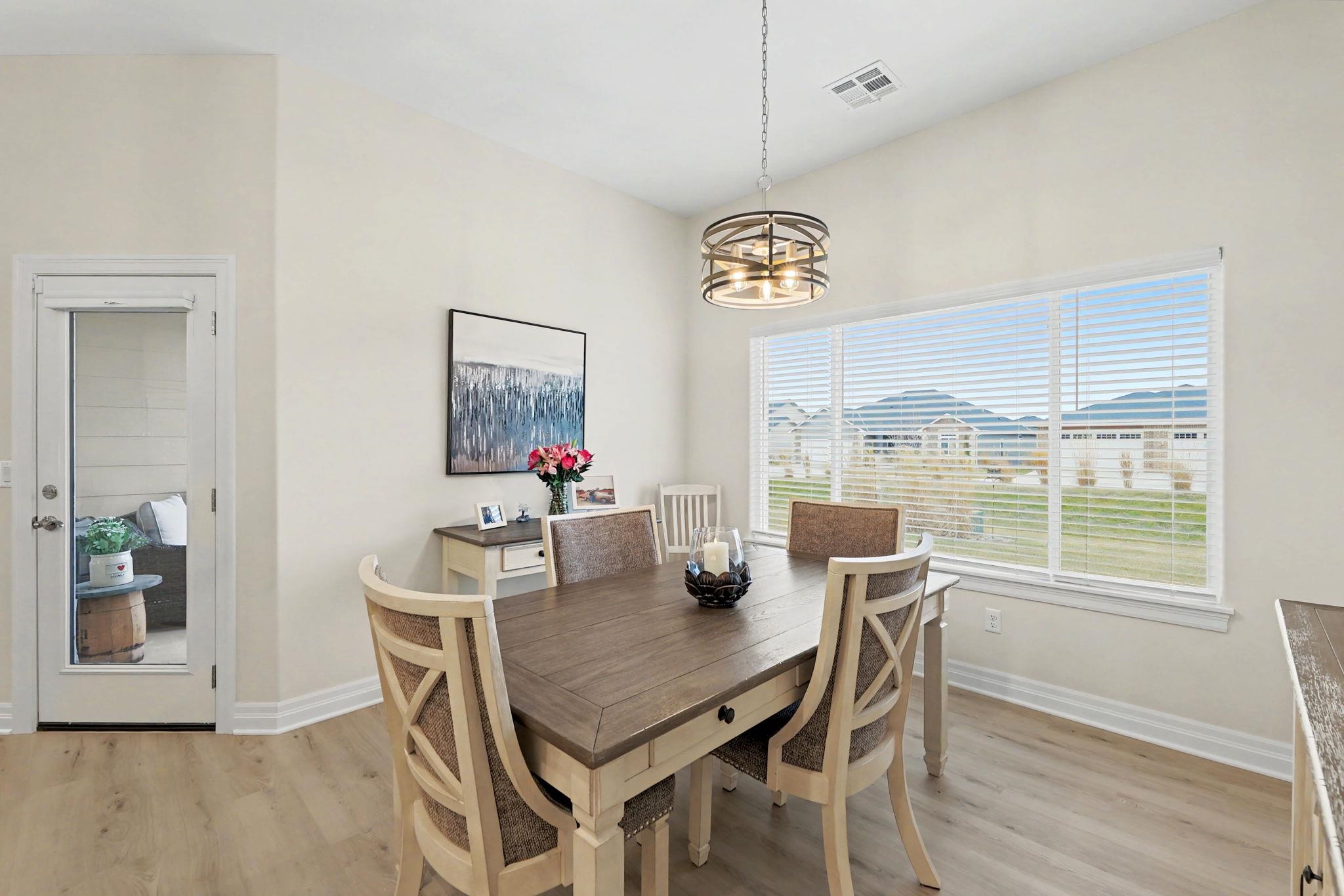1716 N Forestview Court Wichita KS 67235