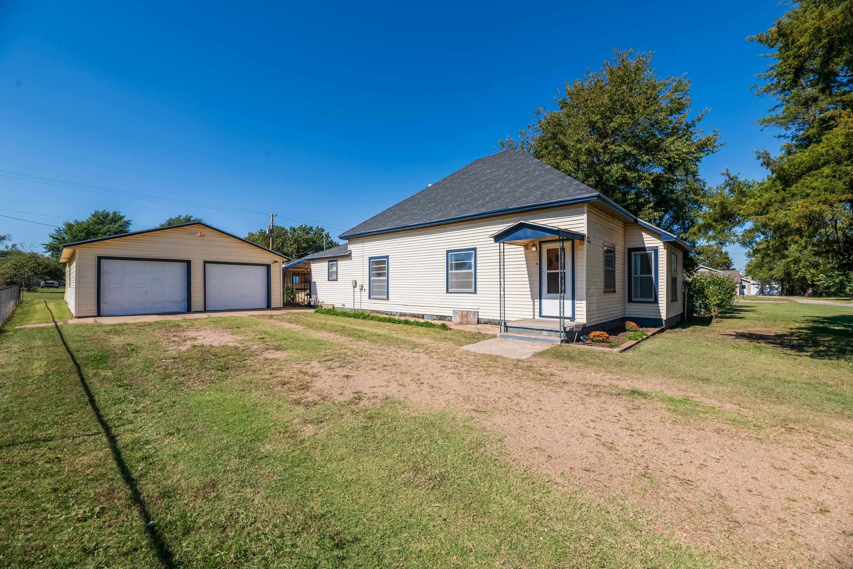 314 N 6th Street Conway Springs KS 67031