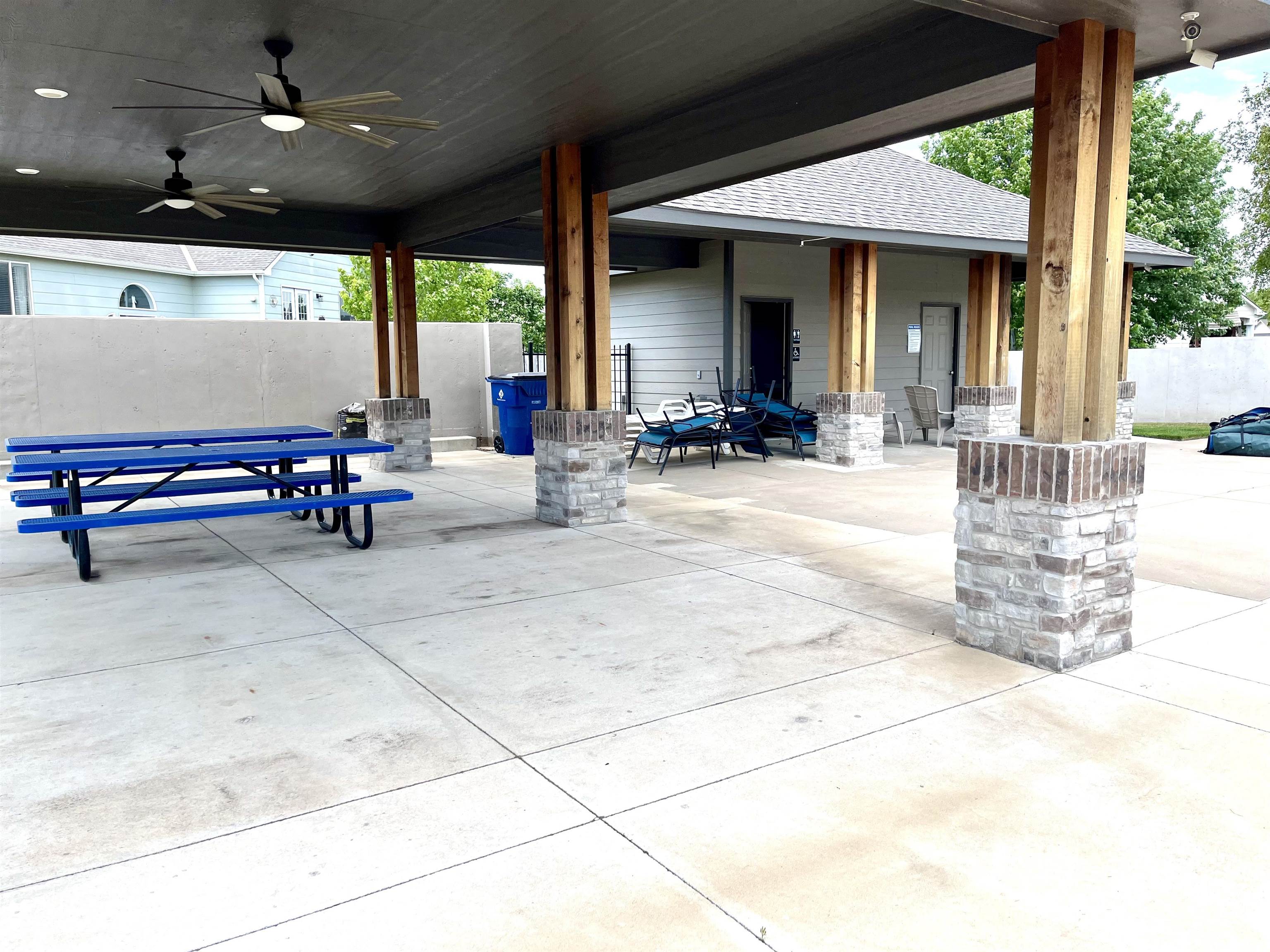 707 S Clear Creek Wichita KS 67230