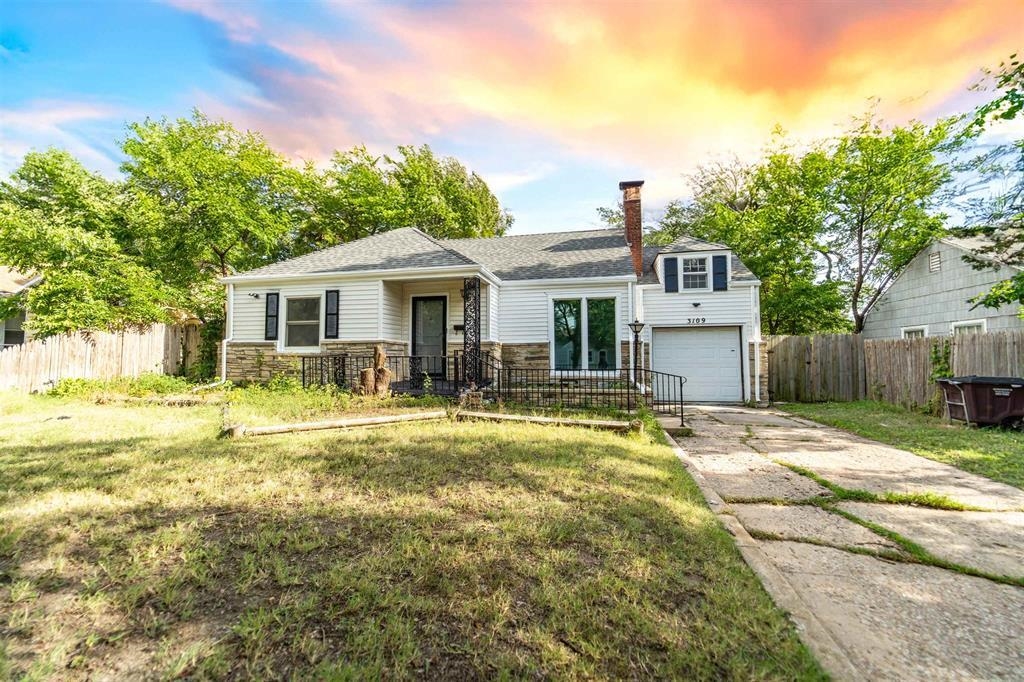 3109 E Maplewood Wichita KS 67214