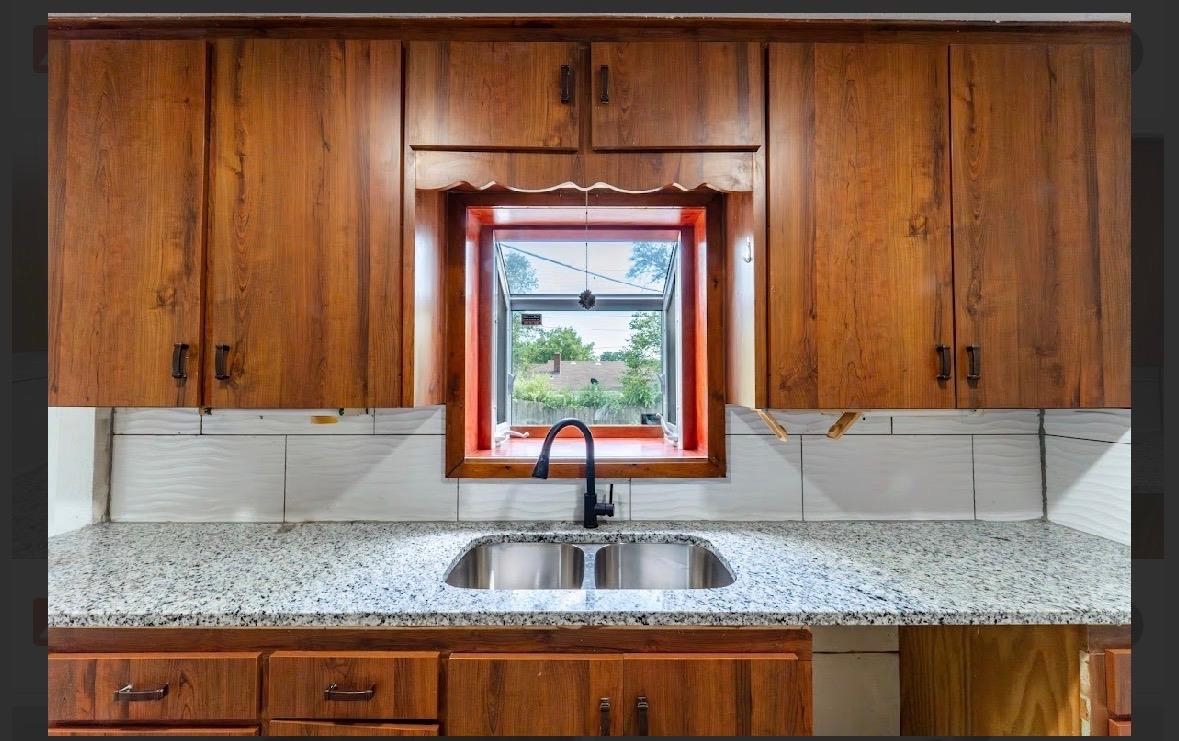3109 E Maplewood Wichita KS 67214