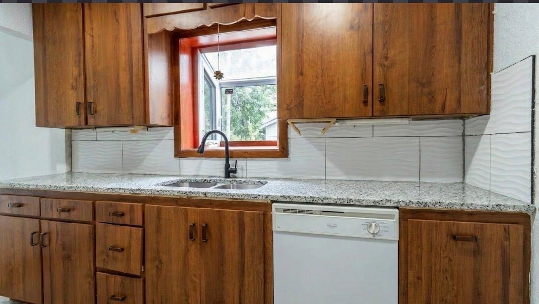 3109 E Maplewood Wichita KS 67214