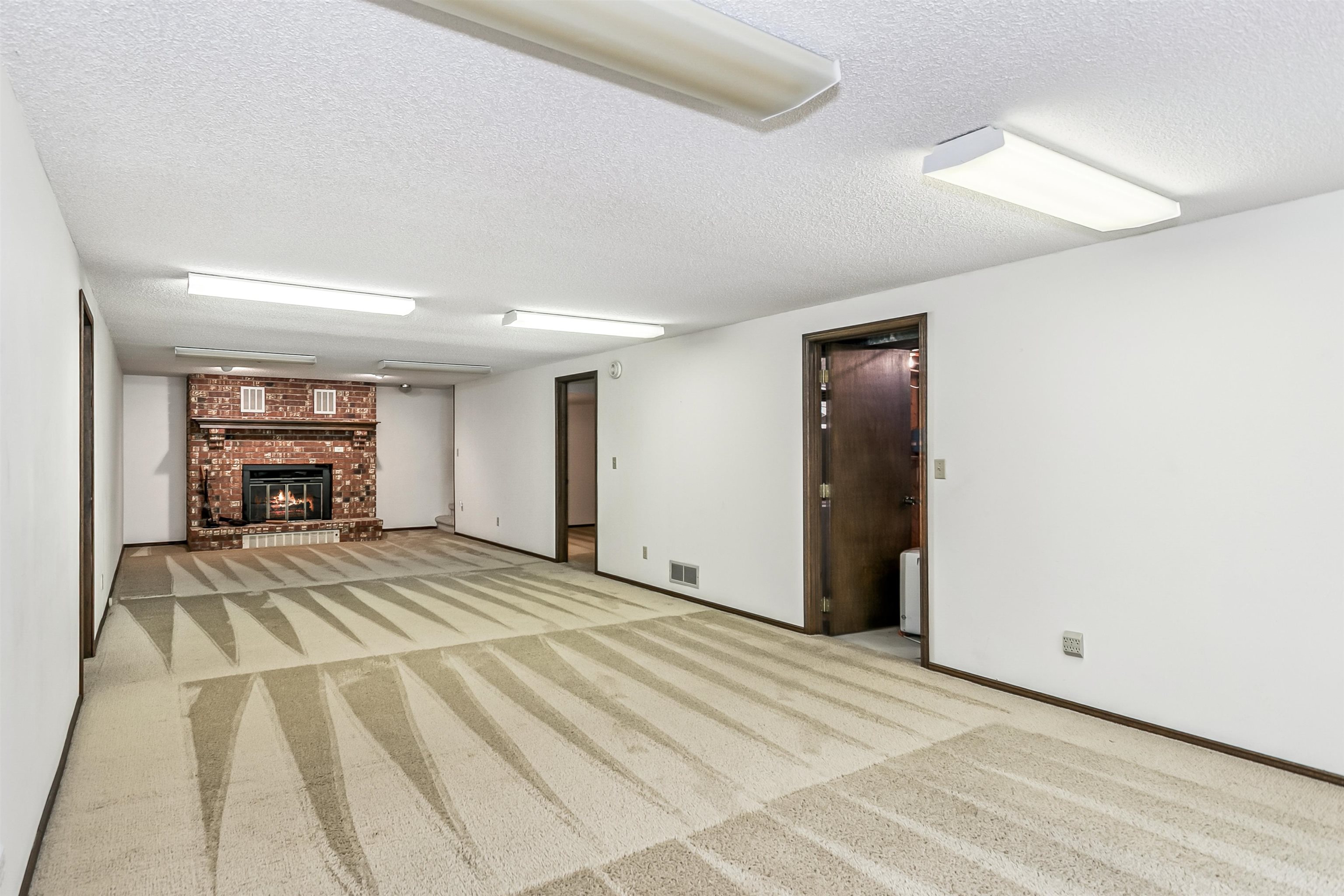 3304 Colonial Court Augusta KS 67010