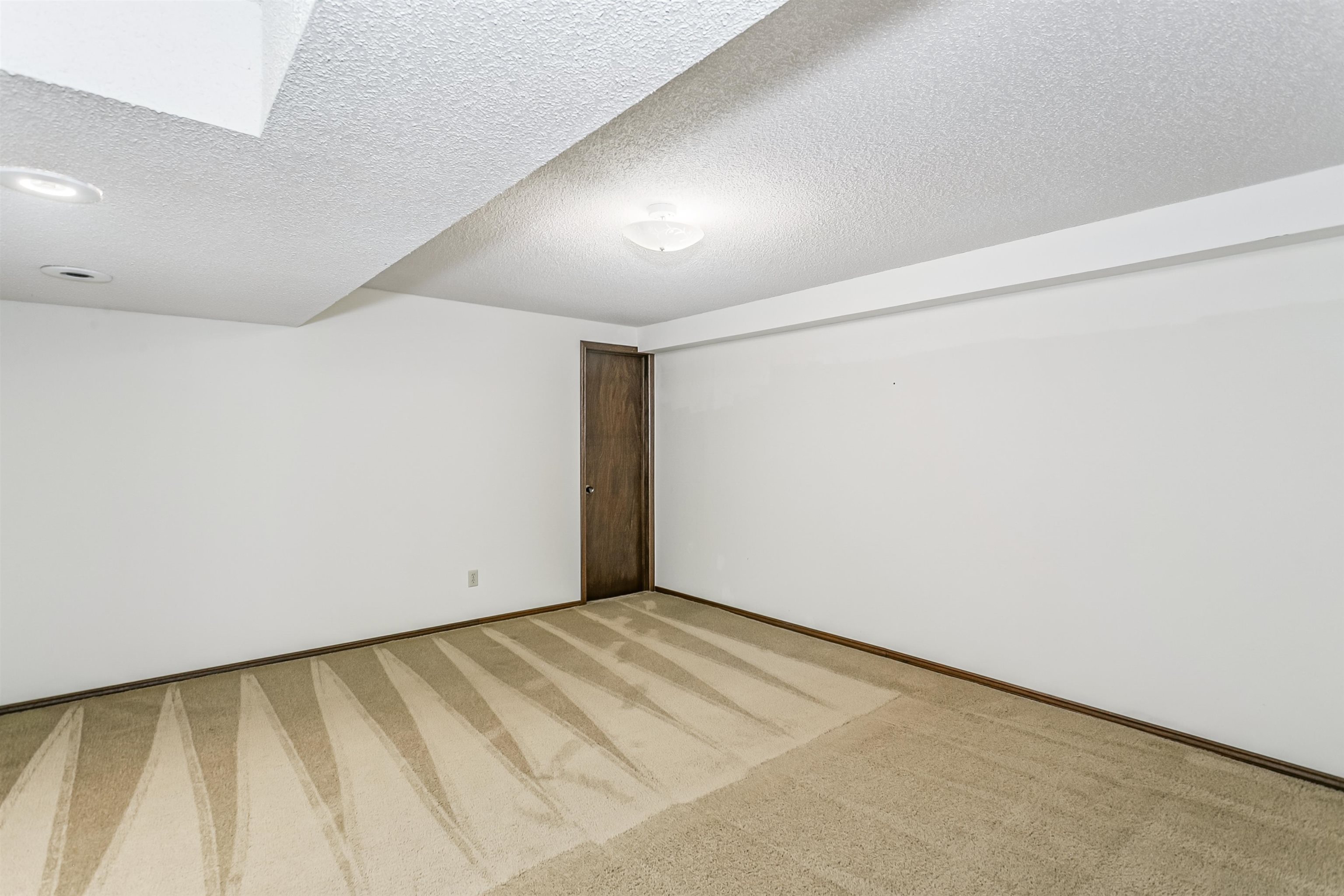 3304 Colonial Court Augusta KS 67010