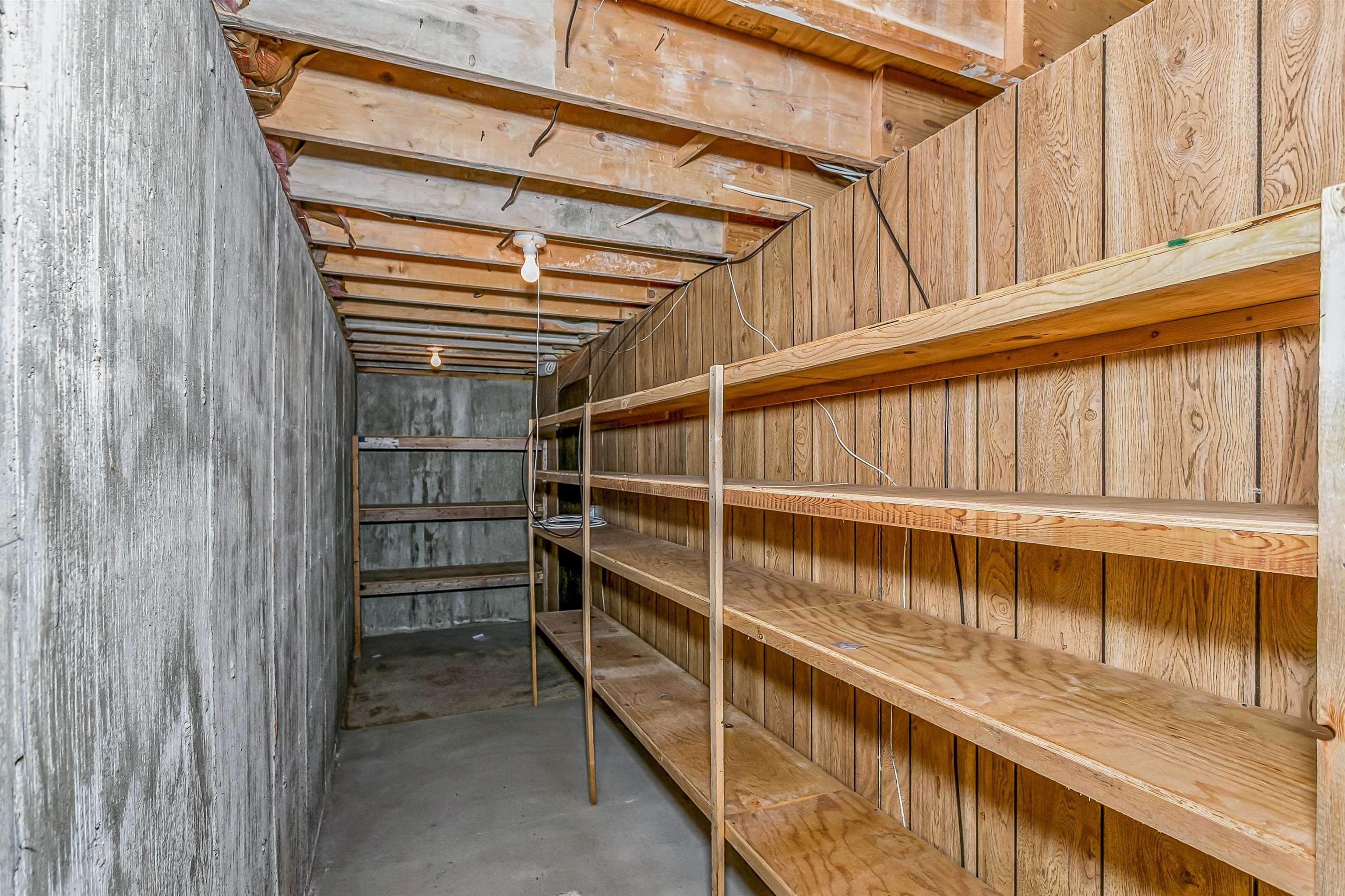 3304 Colonial Court Augusta KS 67010