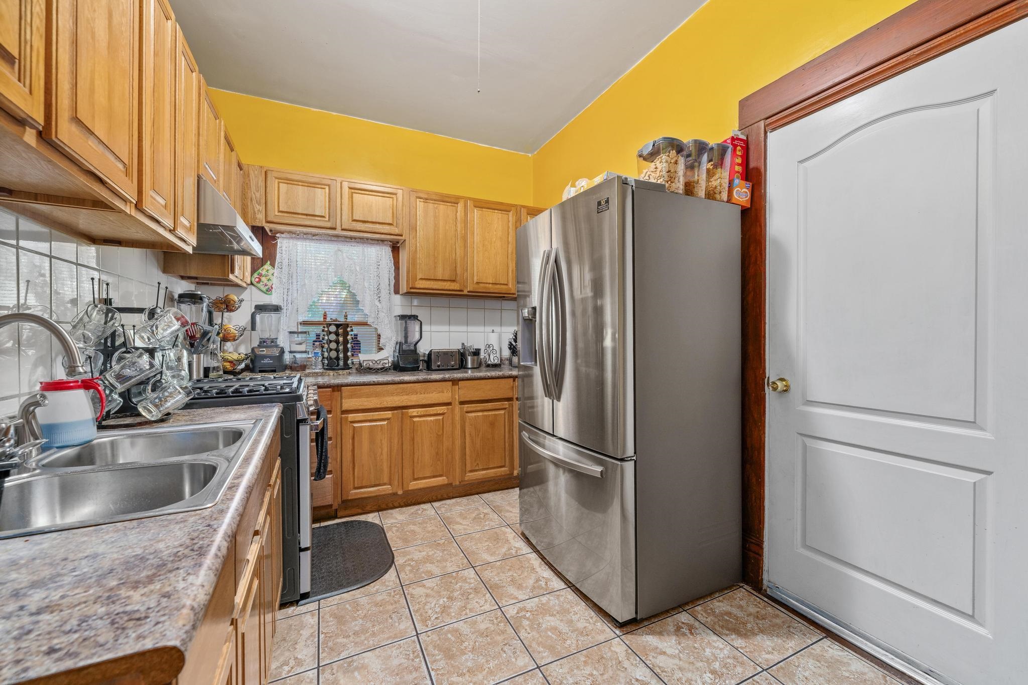 1856 N Park Place Wichita KS 67203