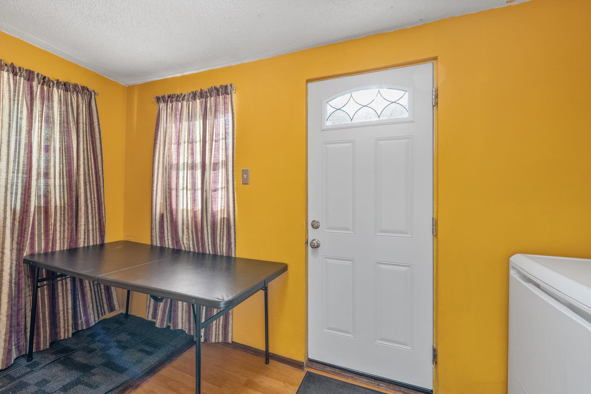 1856 N Park Place Wichita KS 67203