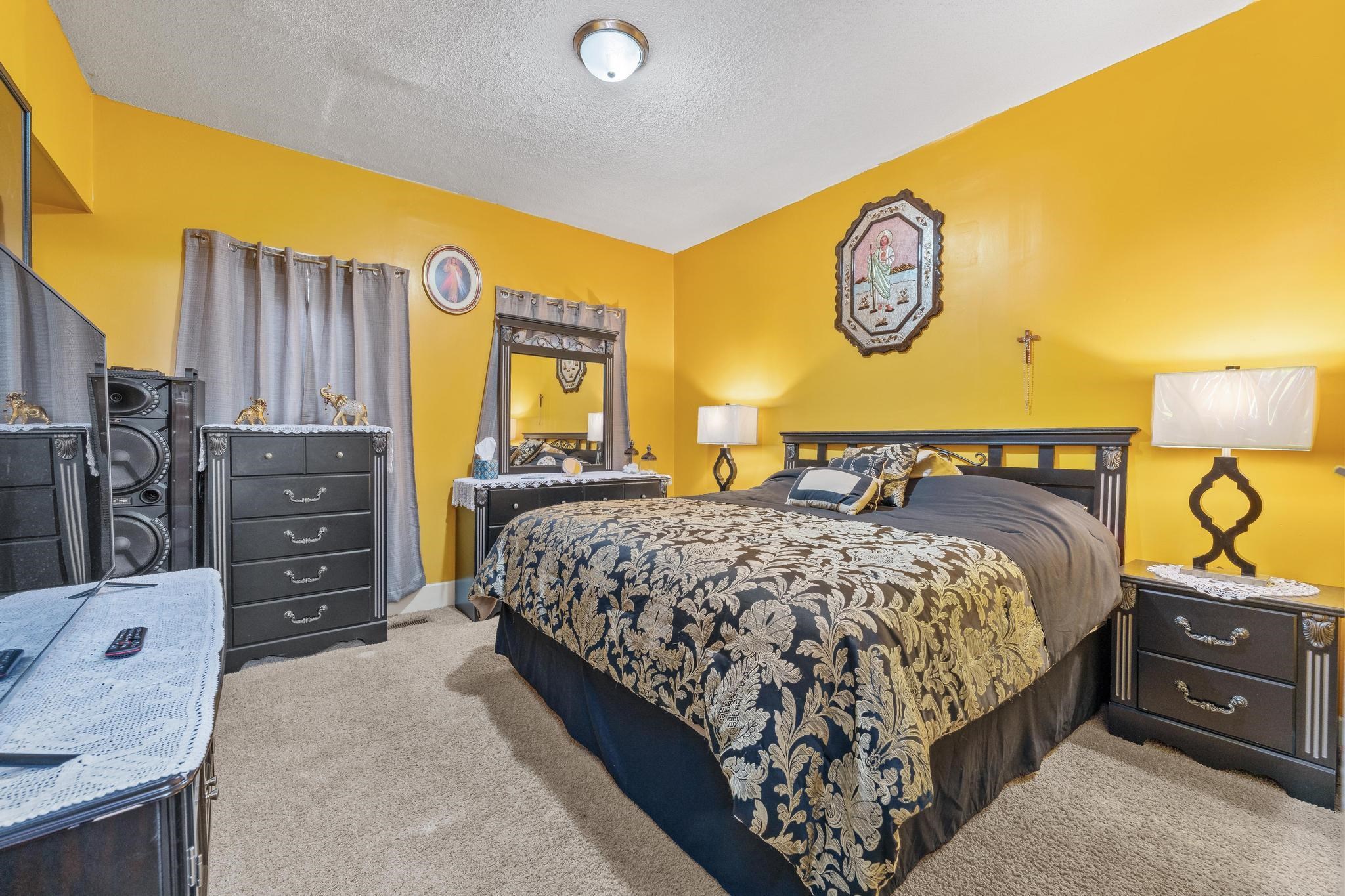 1856 N Park Place Wichita KS 67203