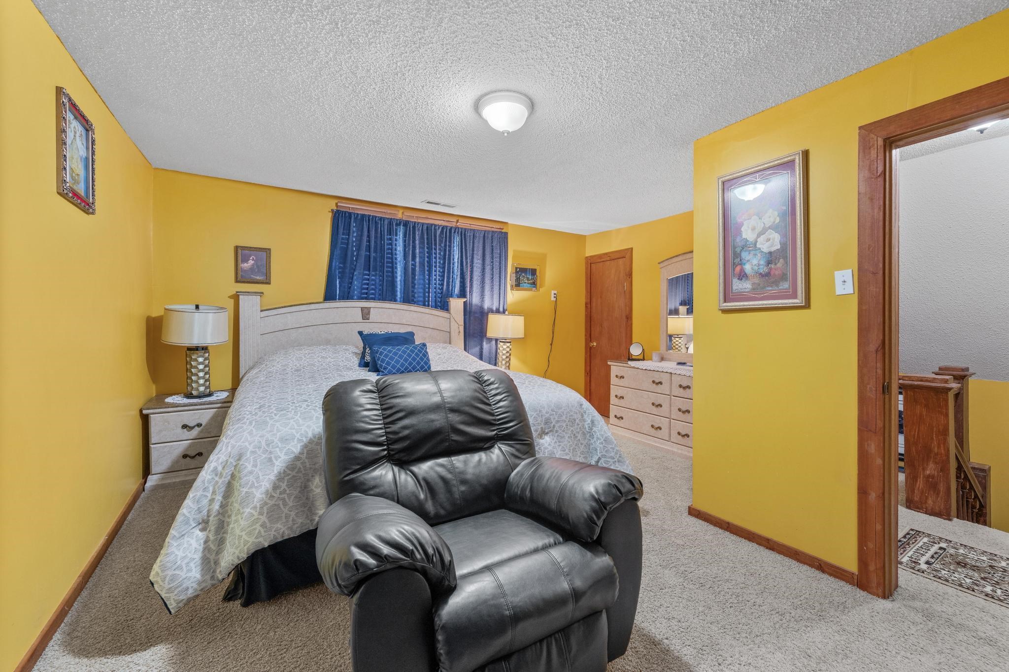 1856 N Park Place Wichita KS 67203