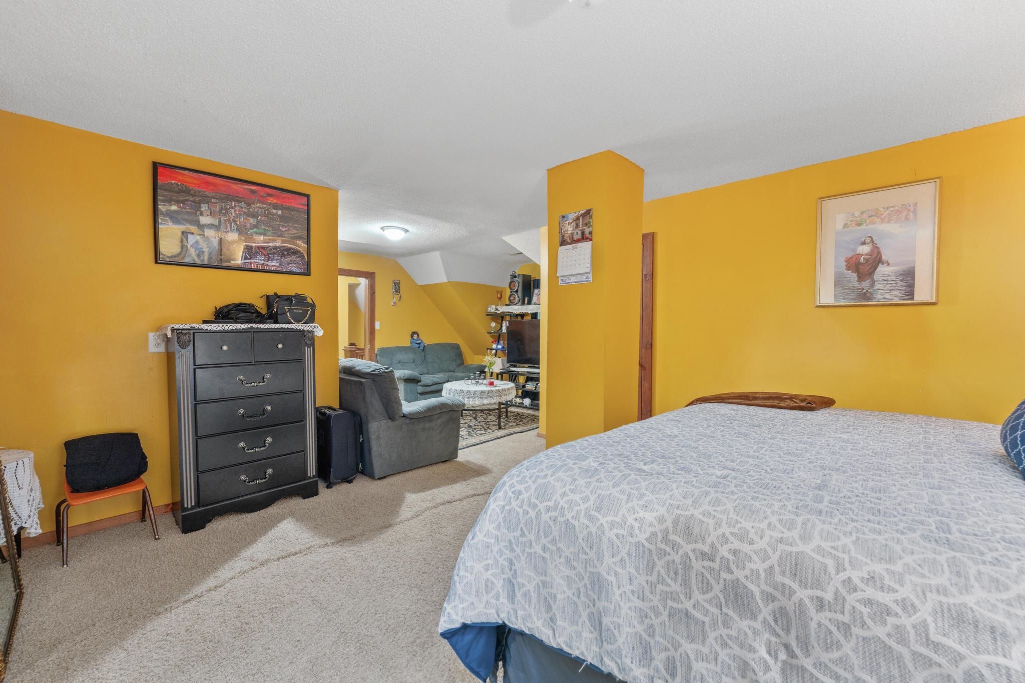 1856 N Park Place Wichita KS 67203