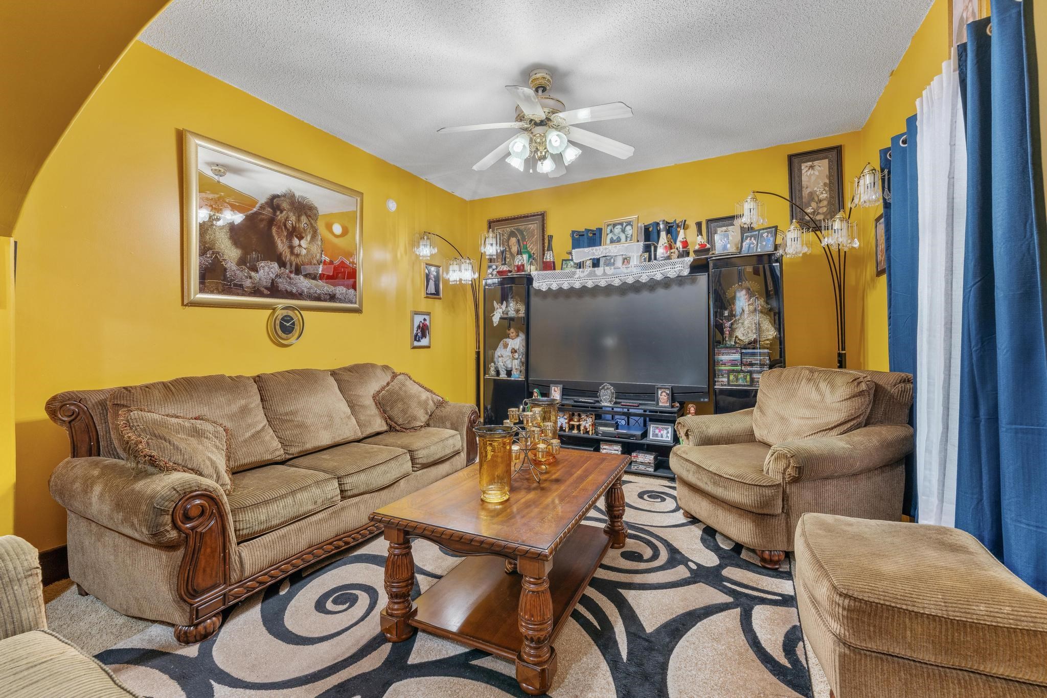 1856 N Park Place Wichita KS 67203