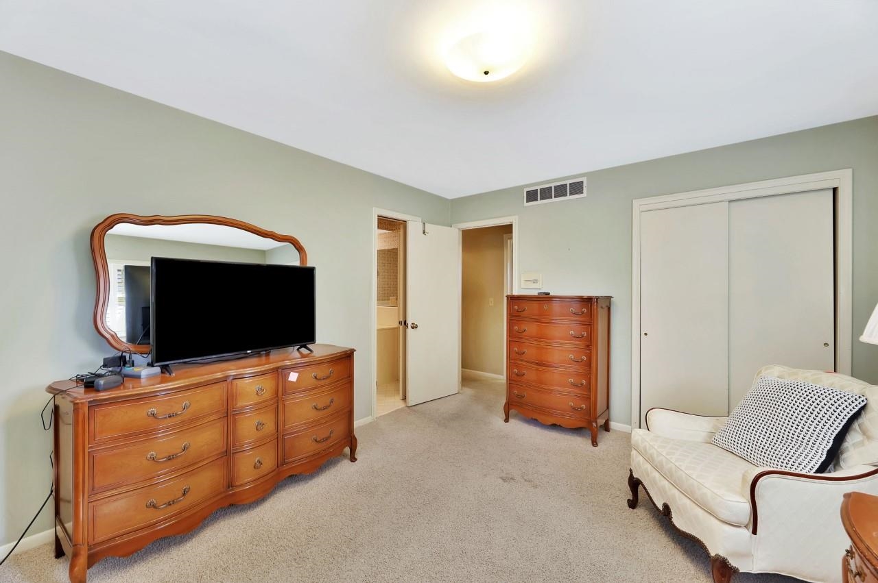 673 N Broadmoor Avenue Wichita KS 67206