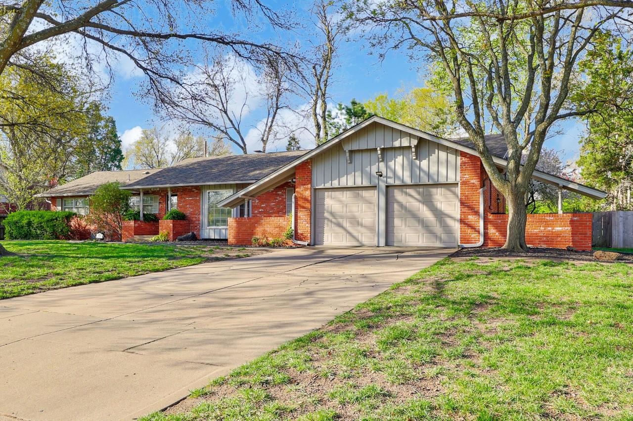 673 N Broadmoor Avenue Wichita KS 67206