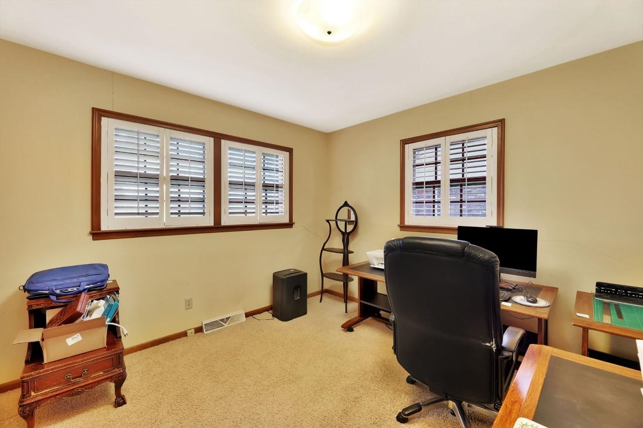 673 N Broadmoor Avenue Wichita KS 67206