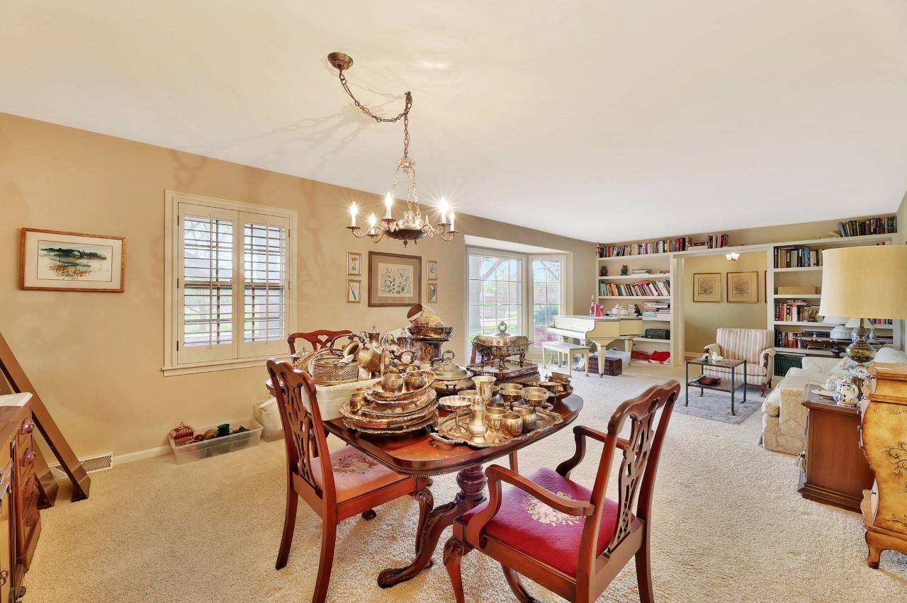 673 N Broadmoor Avenue Wichita KS 67206