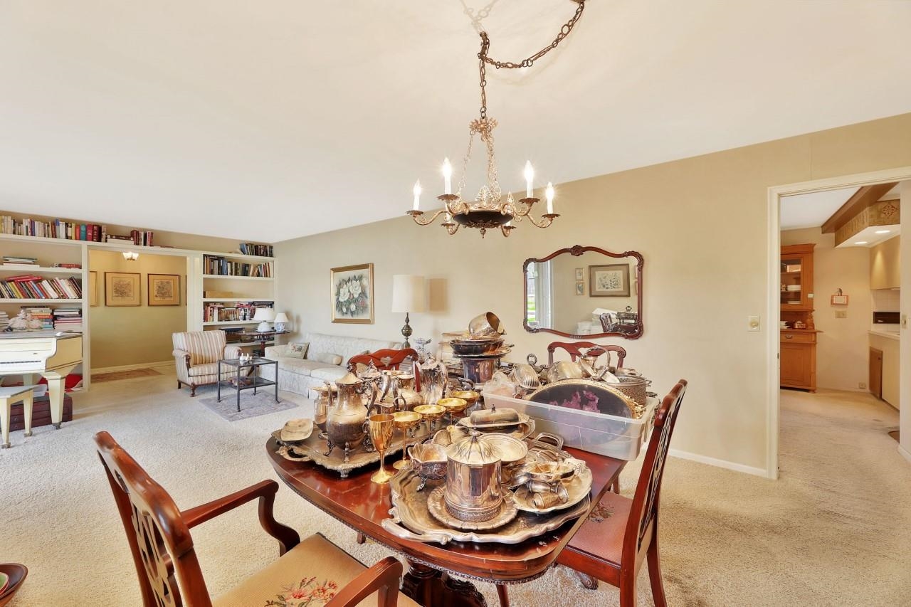 673 N Broadmoor Avenue Wichita KS 67206