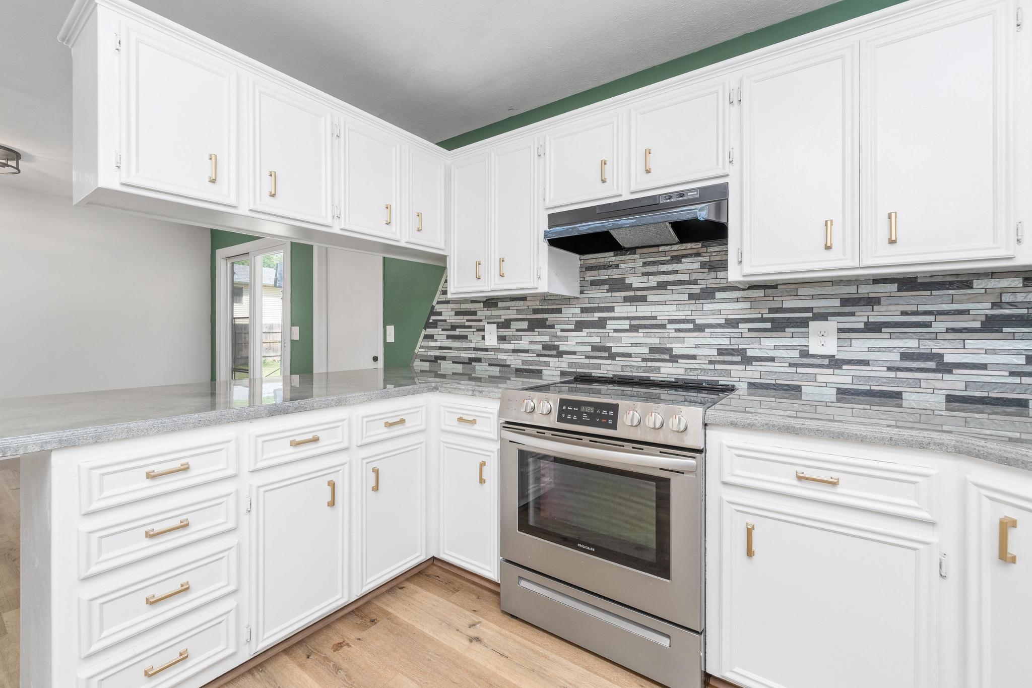 1809 N Topaz Wichita KS 67212