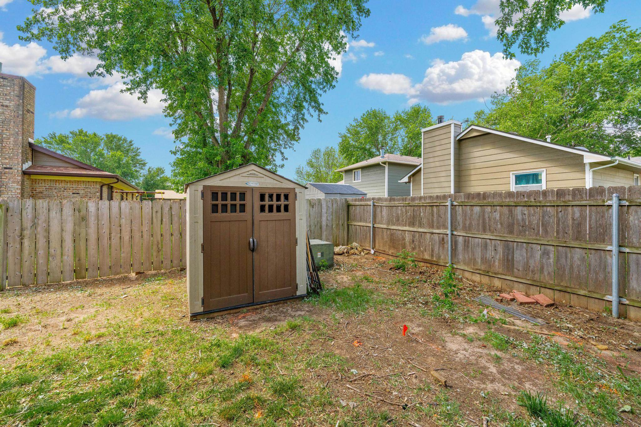 1809 N Topaz Wichita KS 67212