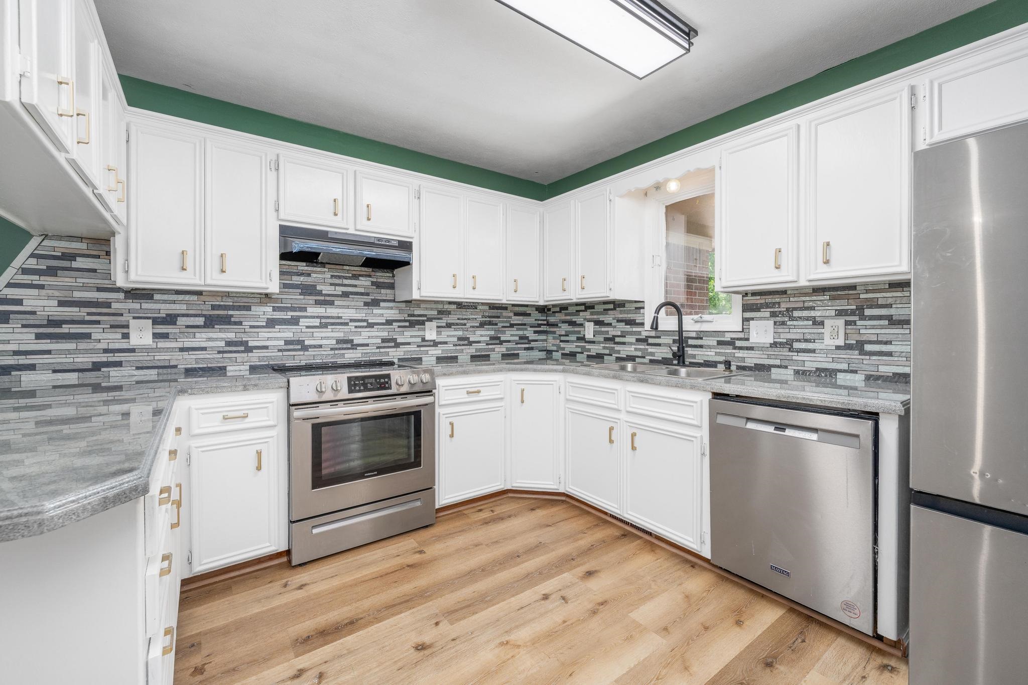 1809 N Topaz Wichita KS 67212
