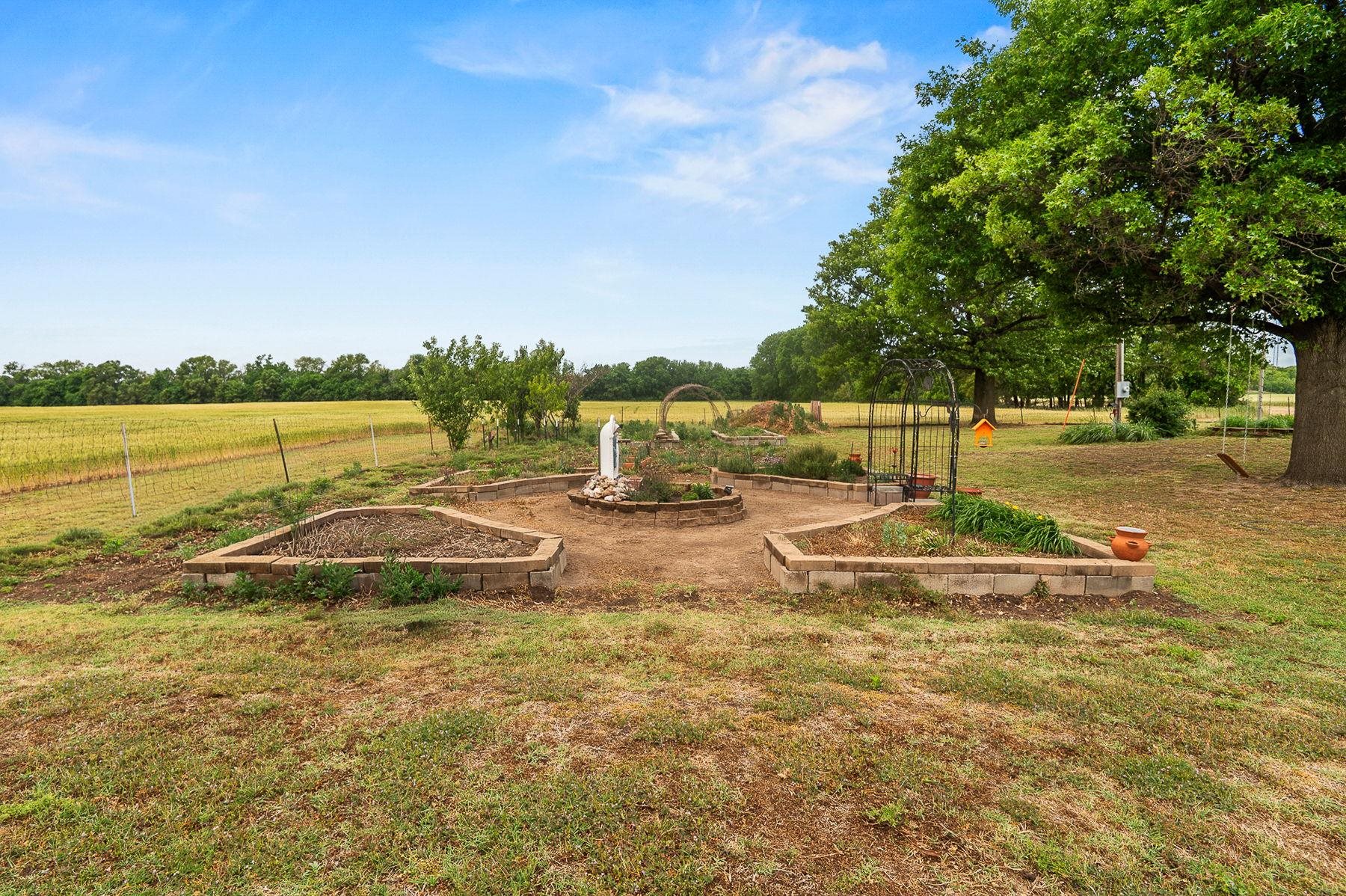 30121 W 63rd Street S Cheney KS 67050