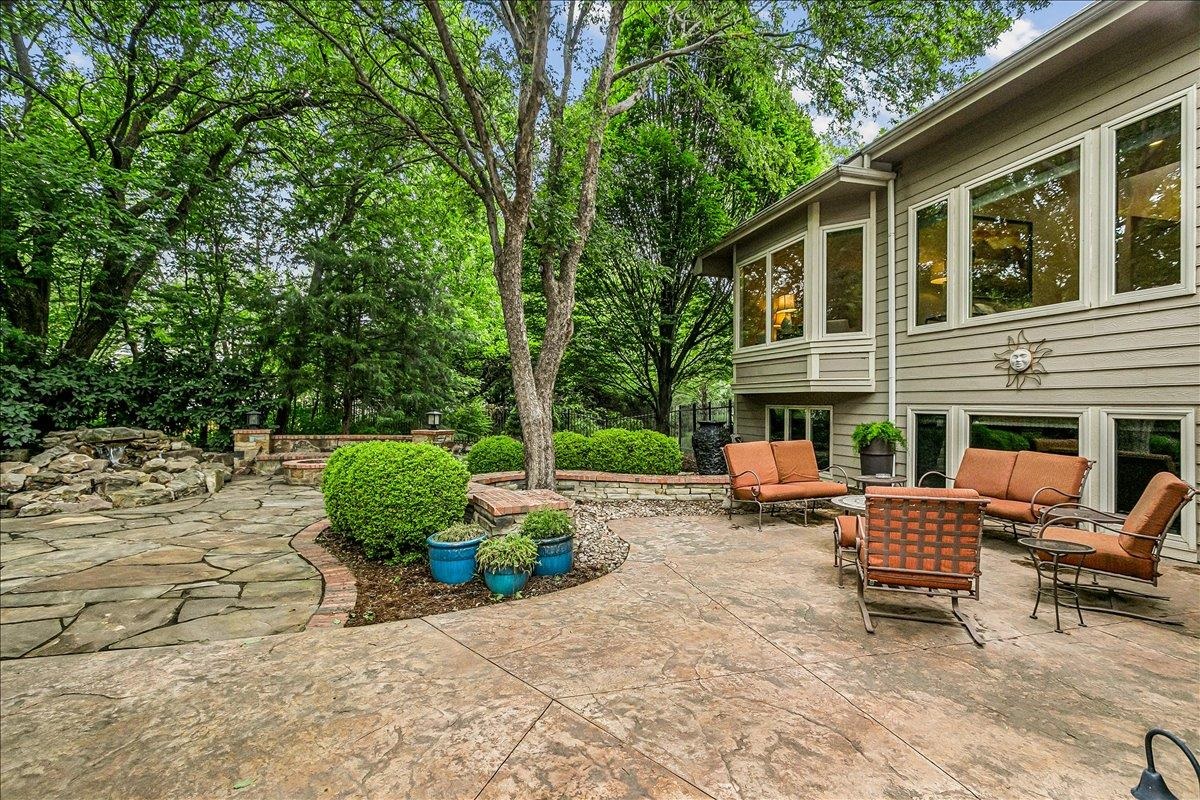 135 N Belle Terre Court Wichita KS 67230