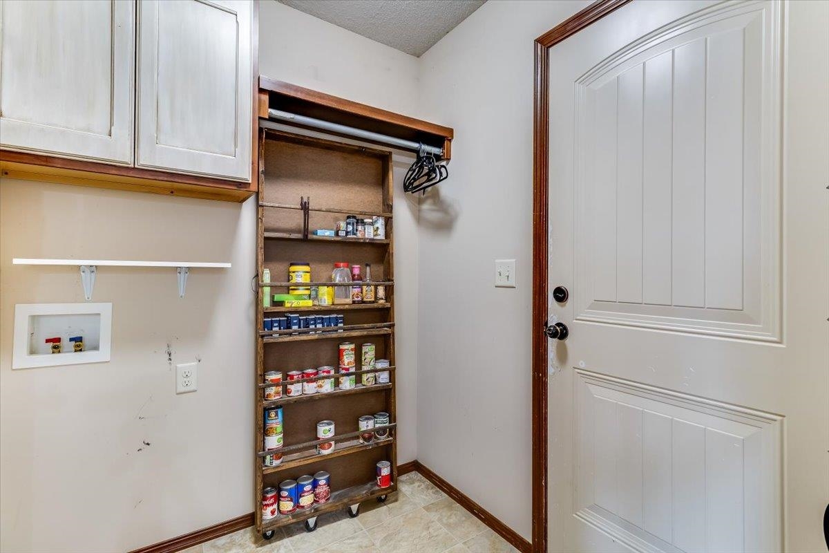 2314 S Limuel Circle Wichita KS 67235