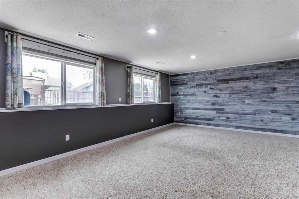 2314 S Limuel Circle Wichita KS 67235