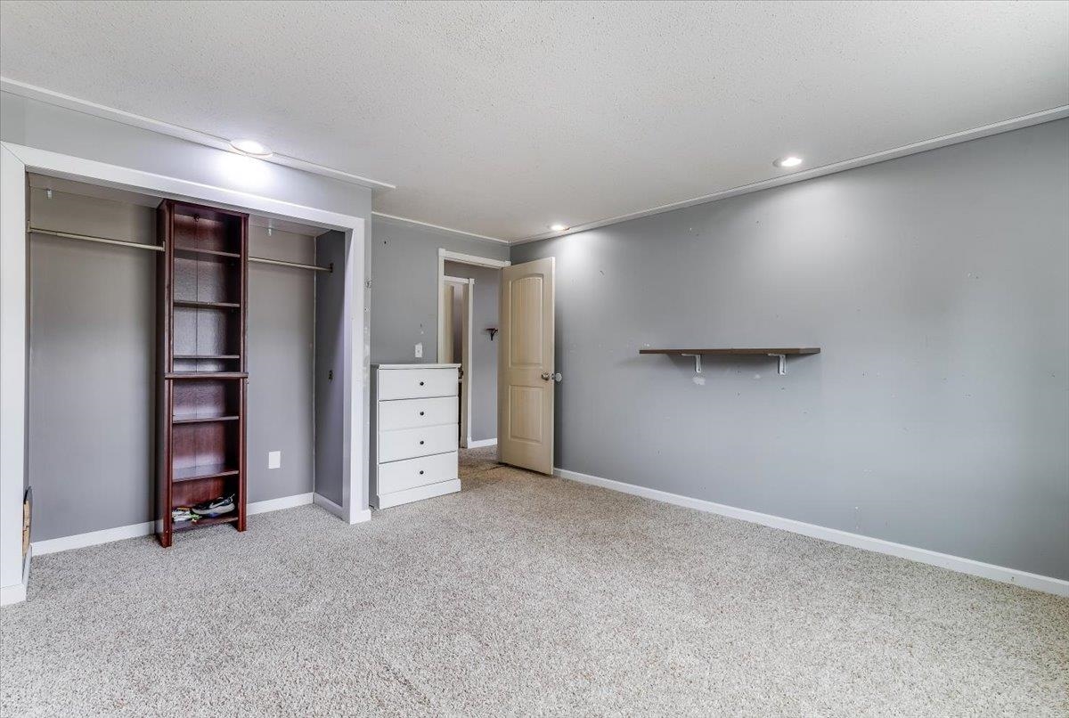 2314 S Limuel Circle Wichita KS 67235