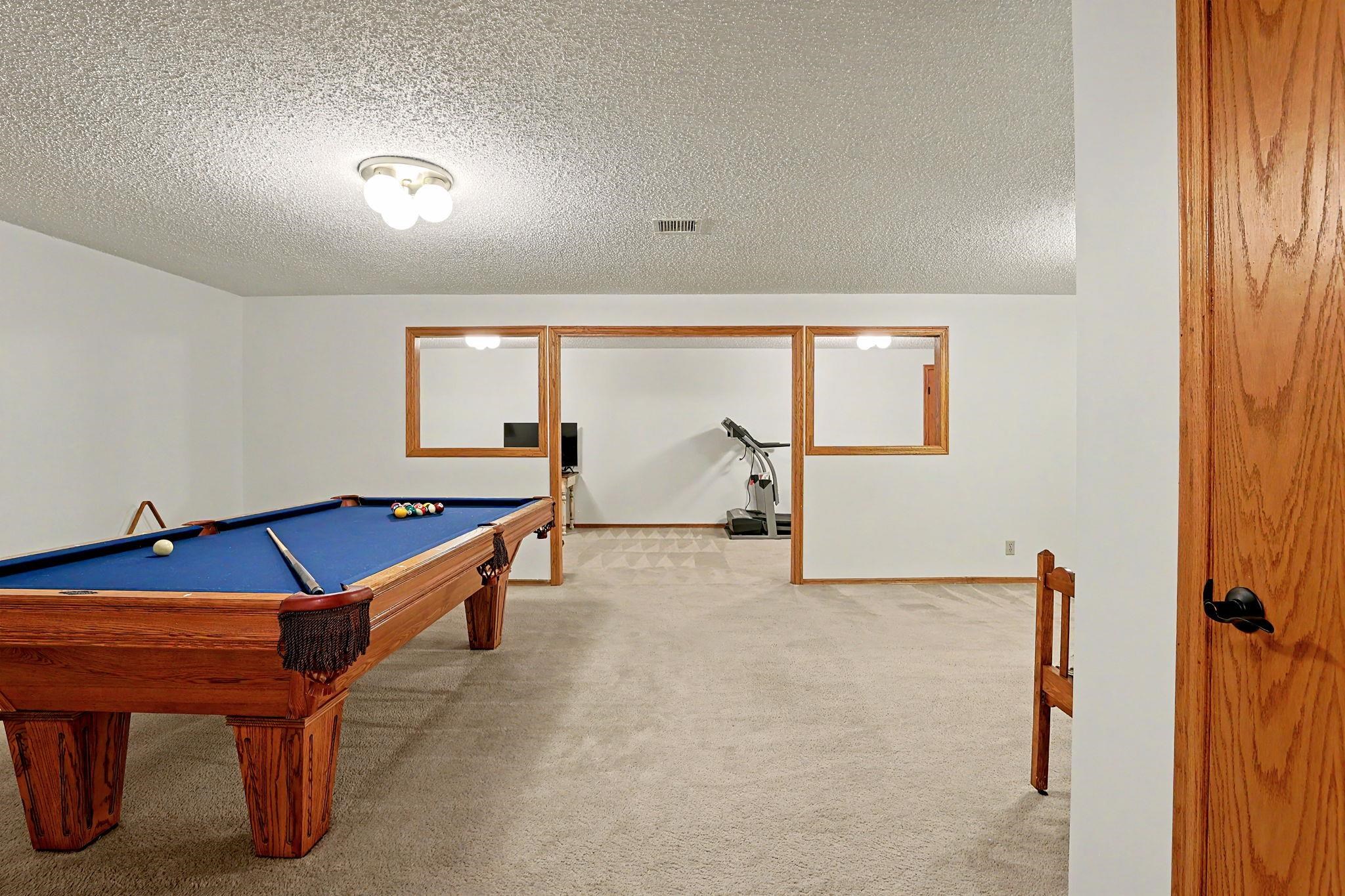 7320 E Oxford Wichita KS 67226