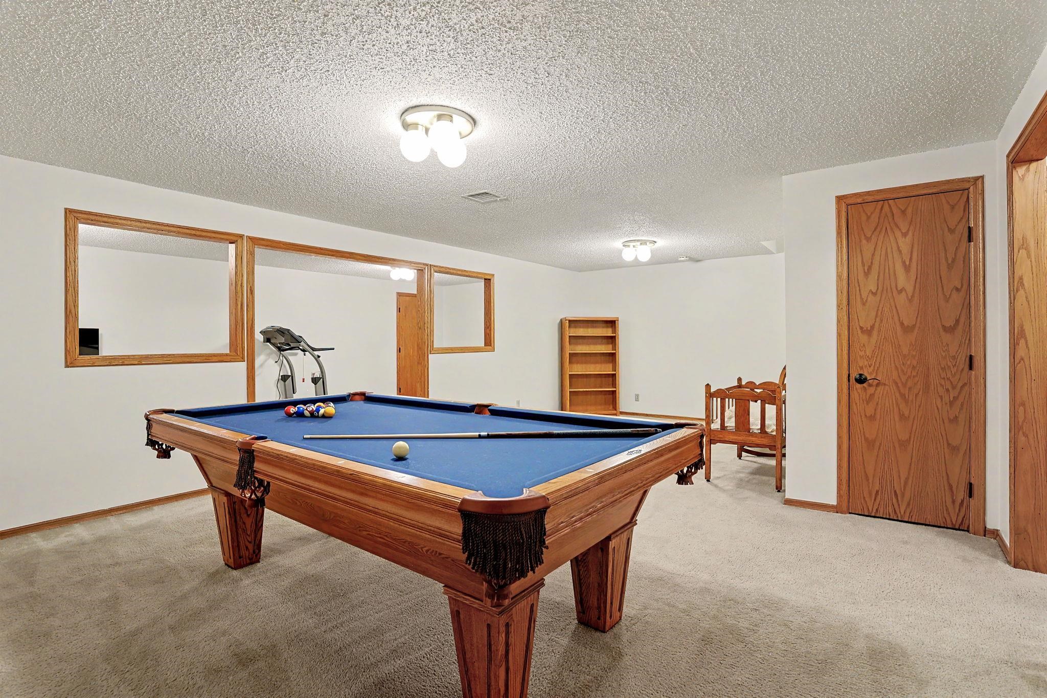 7320 E Oxford Wichita KS 67226