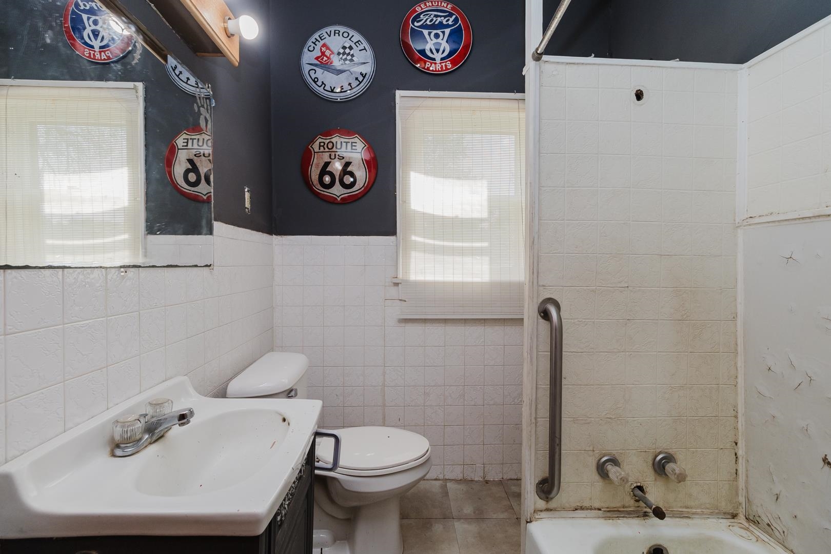 121 S Lincoln Avenue Anthony KS 67003