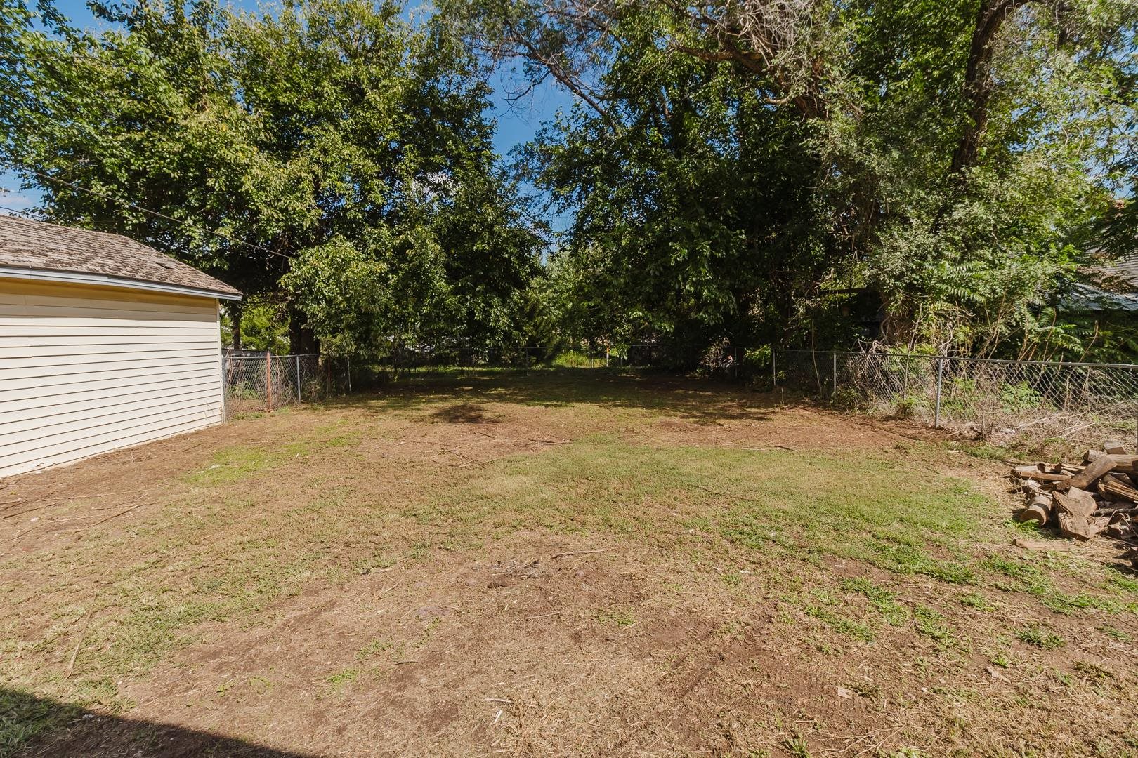 121 S Lincoln Avenue Anthony KS 67003