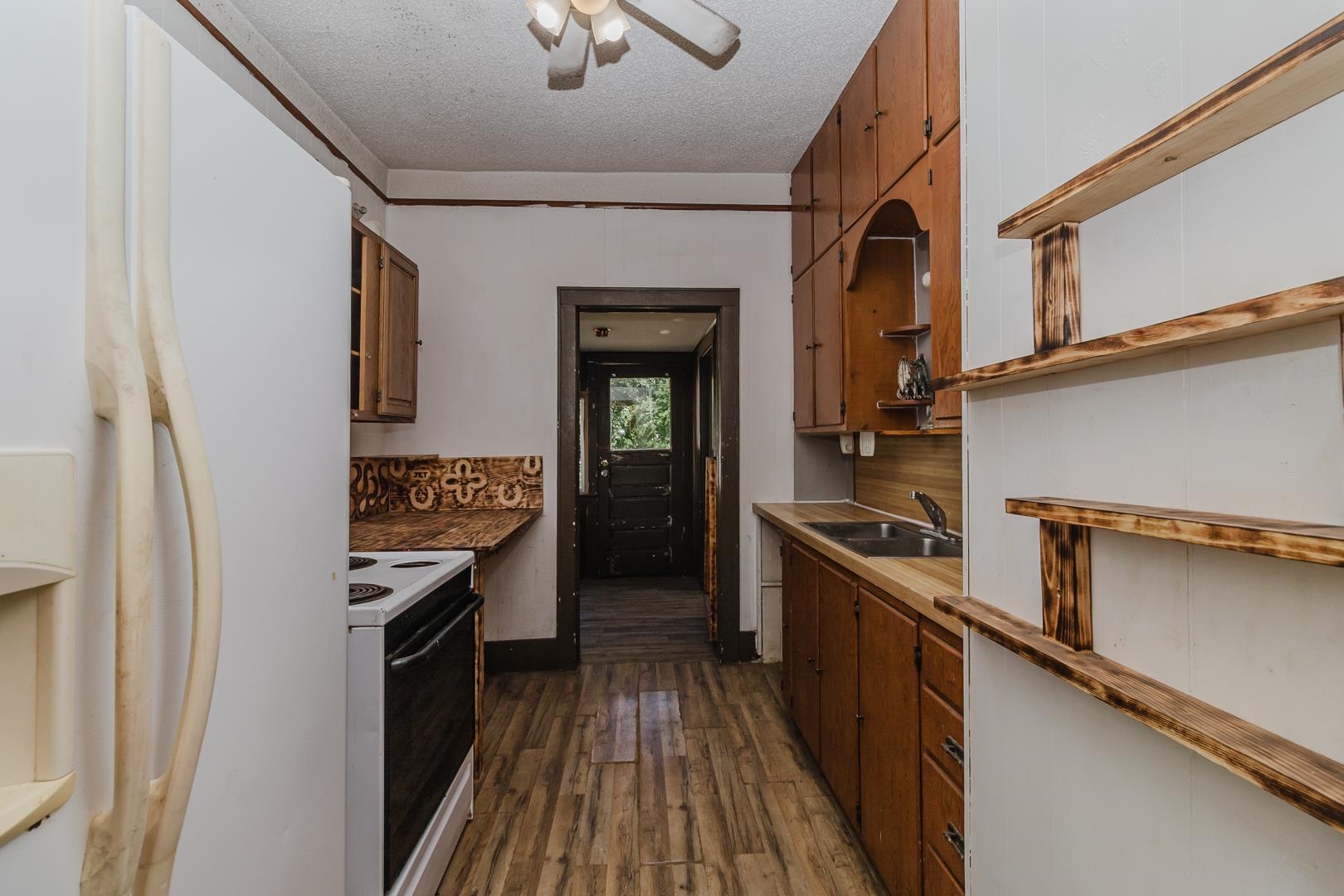 121 S Lincoln Avenue Anthony KS 67003