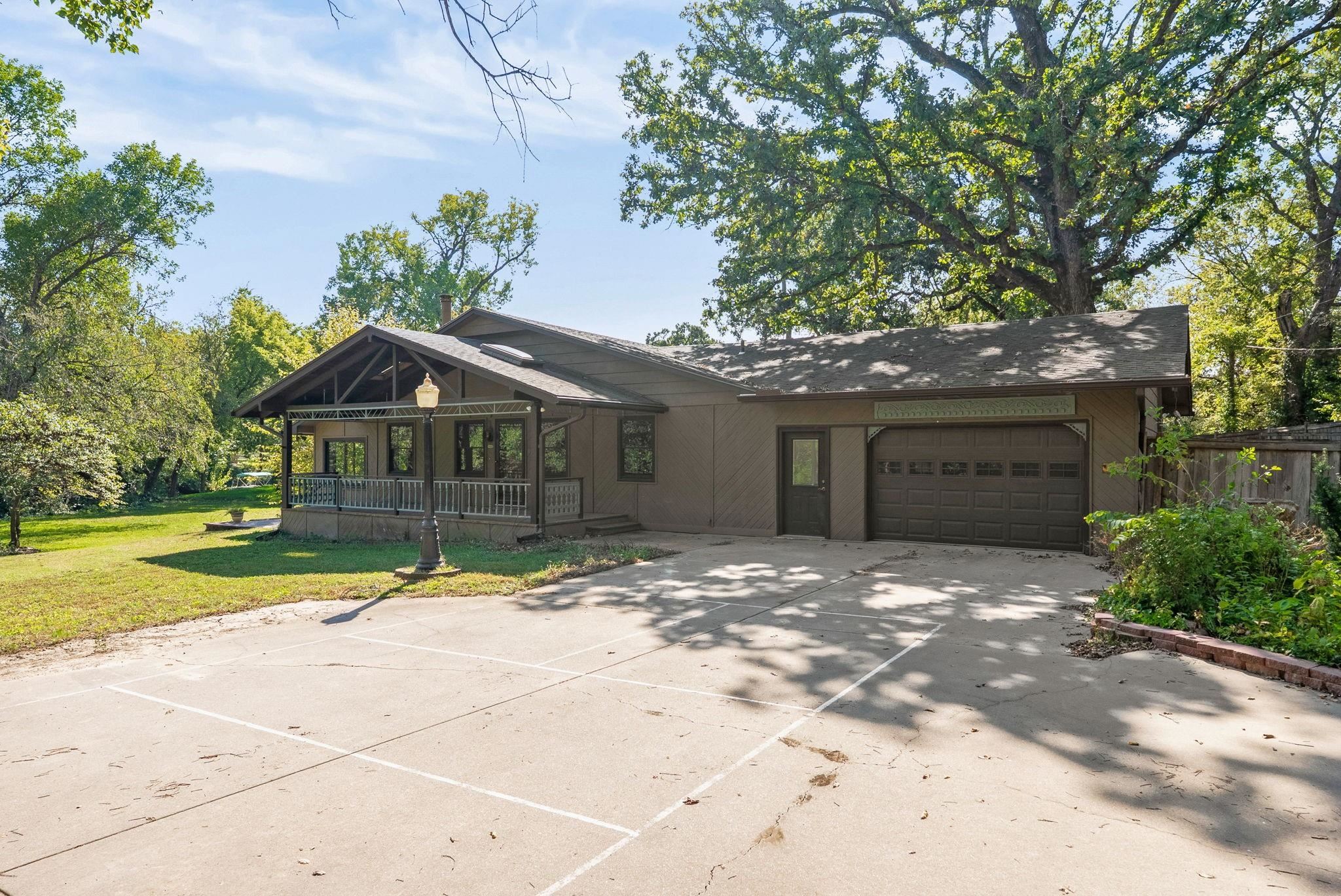 12707 SW Chisholm Trail Andover KS 67002