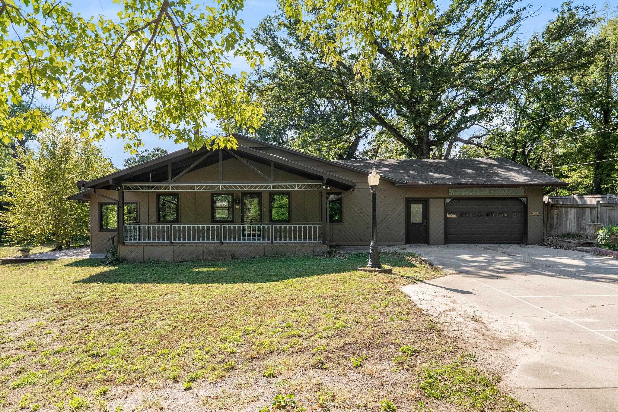 12707 SW Chisholm Trail Andover KS 67002