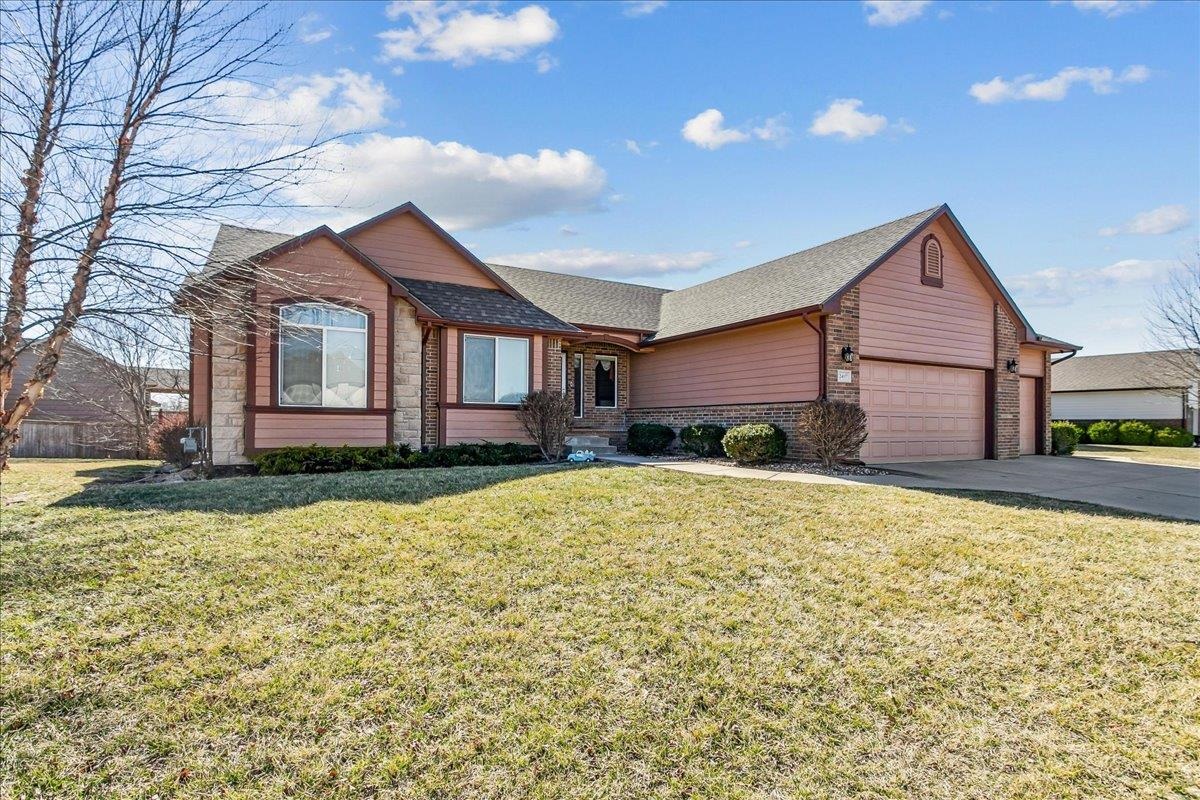 2407 N Flutter Lane Wichita KS 67228