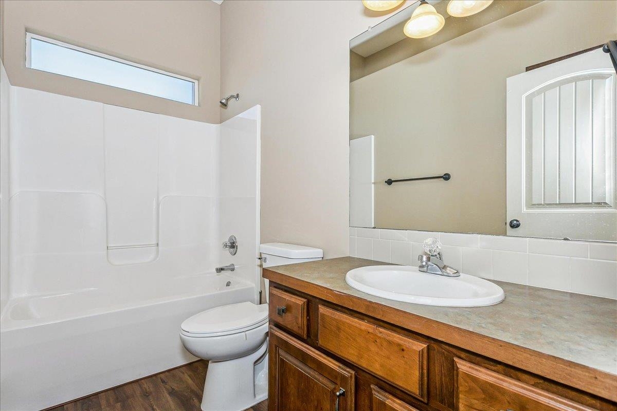 2407 N Flutter Lane Wichita KS 67228