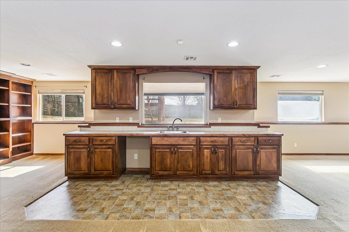 2407 N Flutter Lane Wichita KS 67228