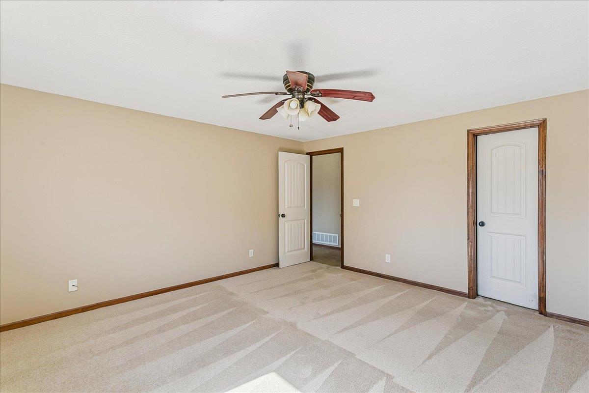 2407 N Flutter Lane Wichita KS 67228