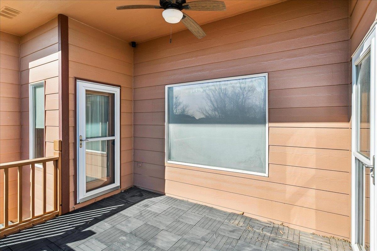 2407 N Flutter Lane Wichita KS 67228