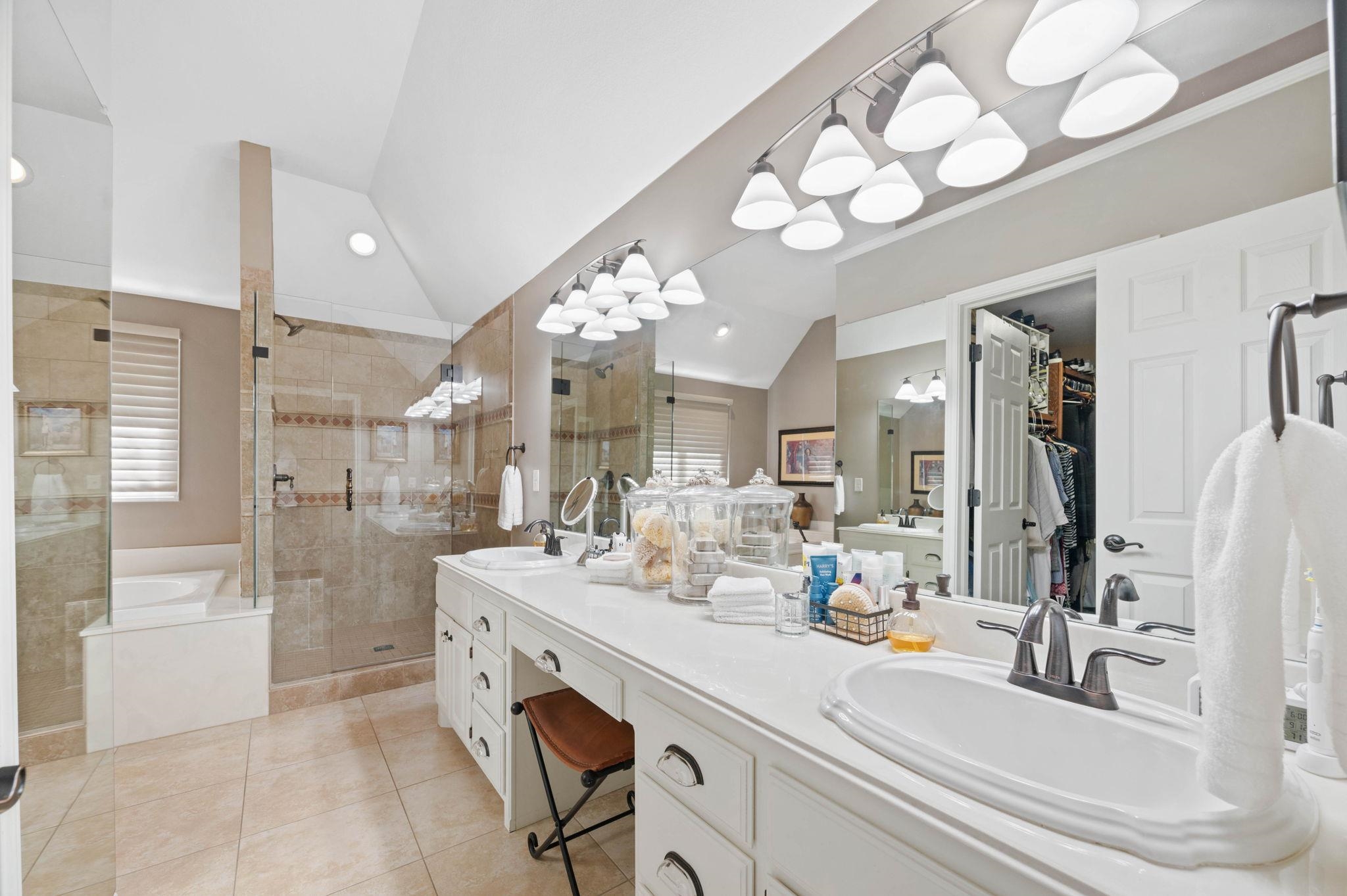 21 N Scottsdale Wichita KS 67230