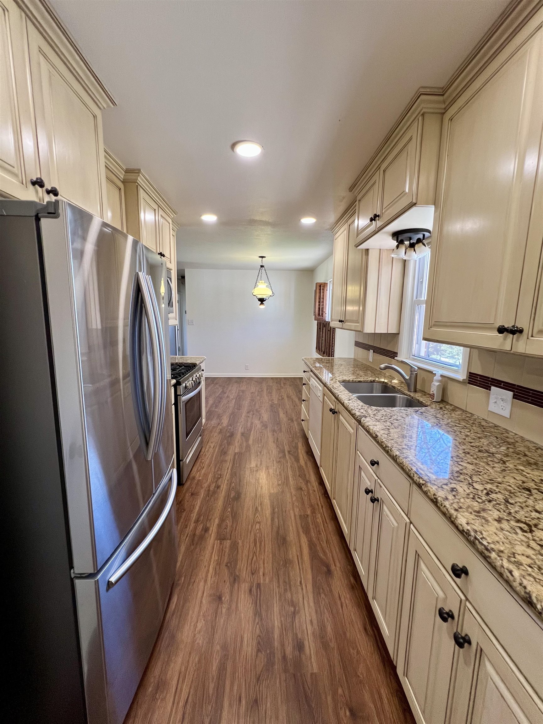 607 N 9th Arkansas City KS 67005