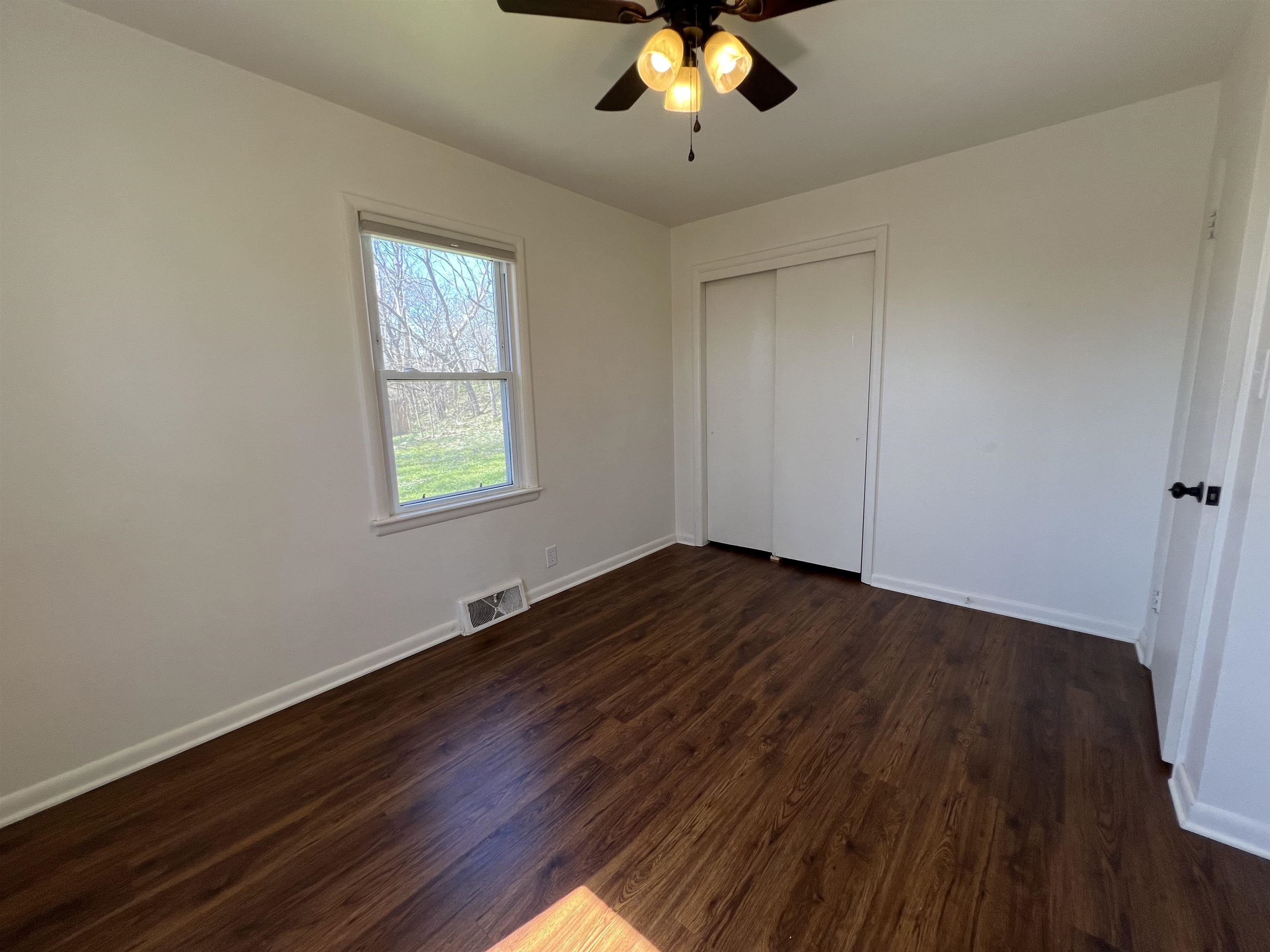 607 N 9th Arkansas City KS 67005