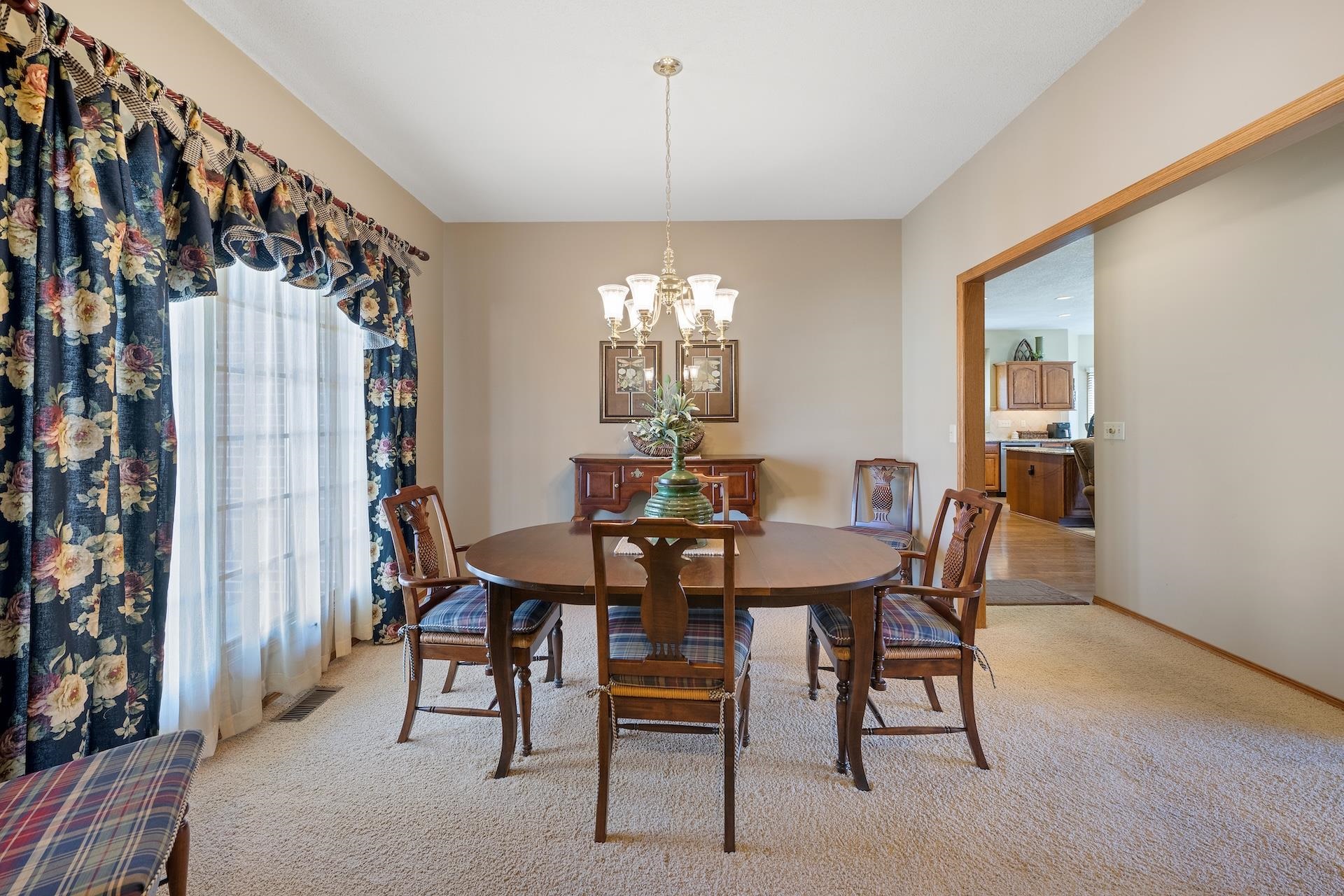 3131 N Forest Lakes Court Wichita KS 67205-1905